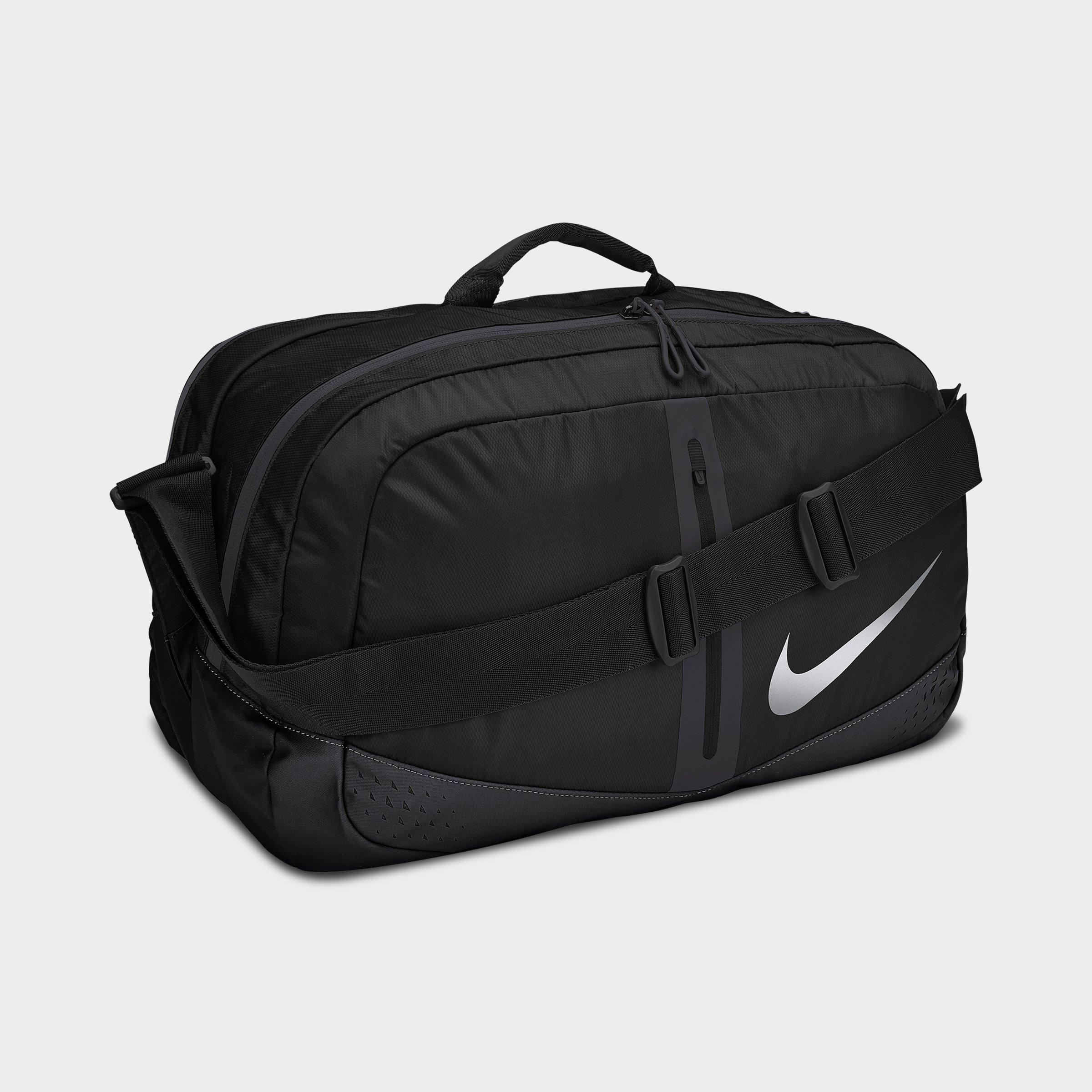 nike run duffel