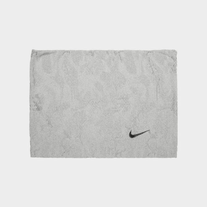 Nike Cooling Loop Towel| JD