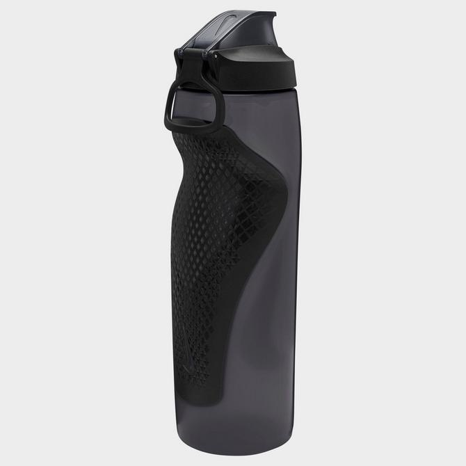 Nike 32oz Refuel Locking Lid Squeeze Water Bottle