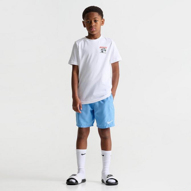 BOYS MED NIKE factory SHORTS