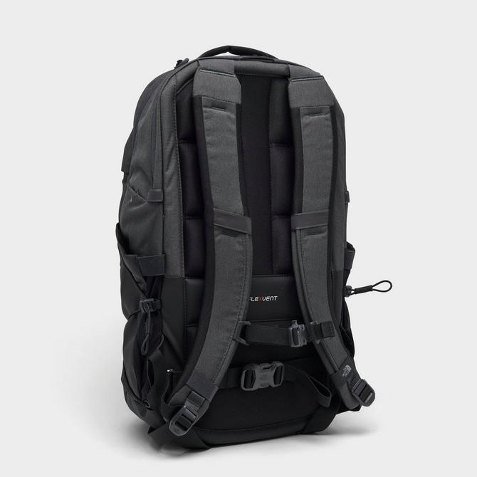 Borealis hot sale backpack size