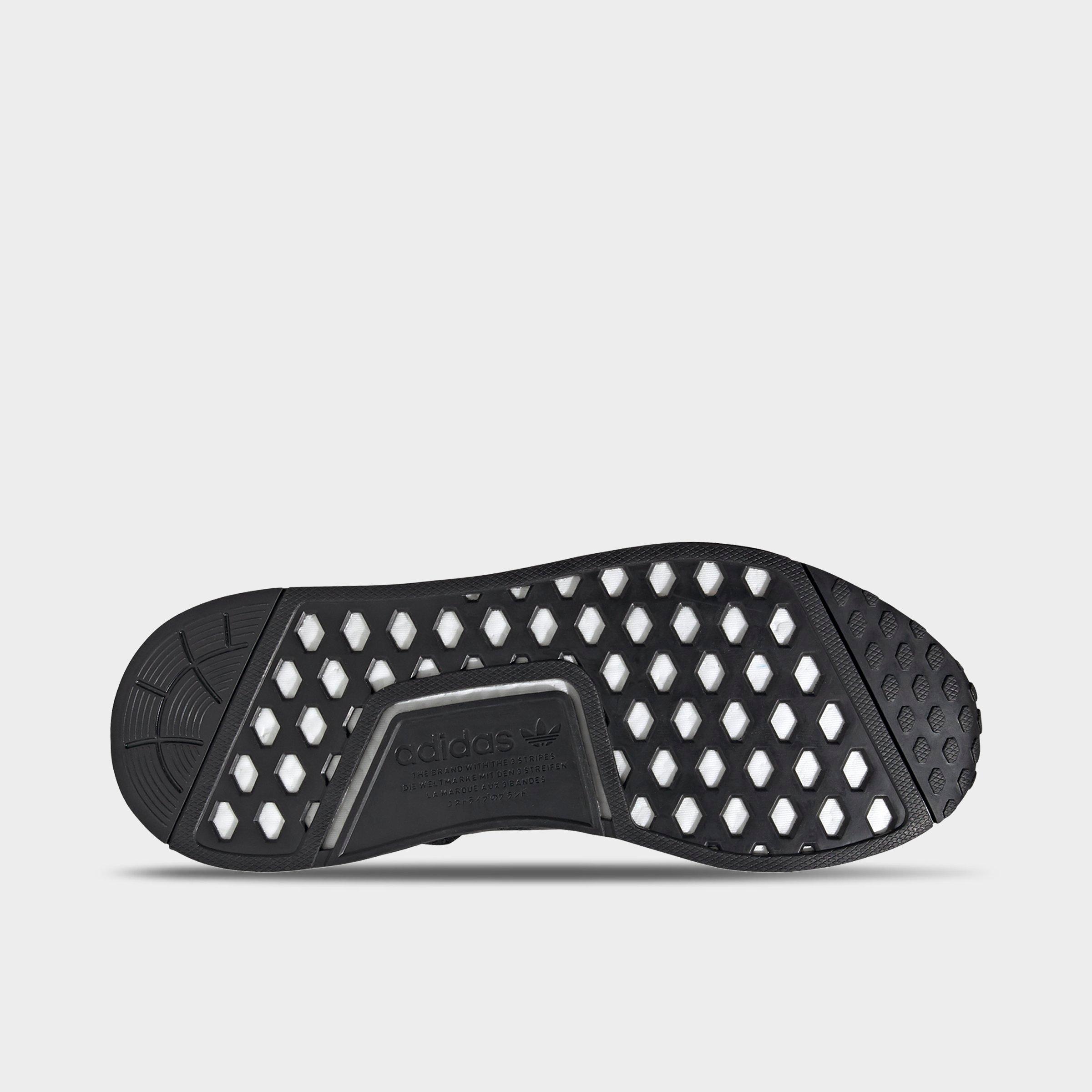 nmd r1 black black black