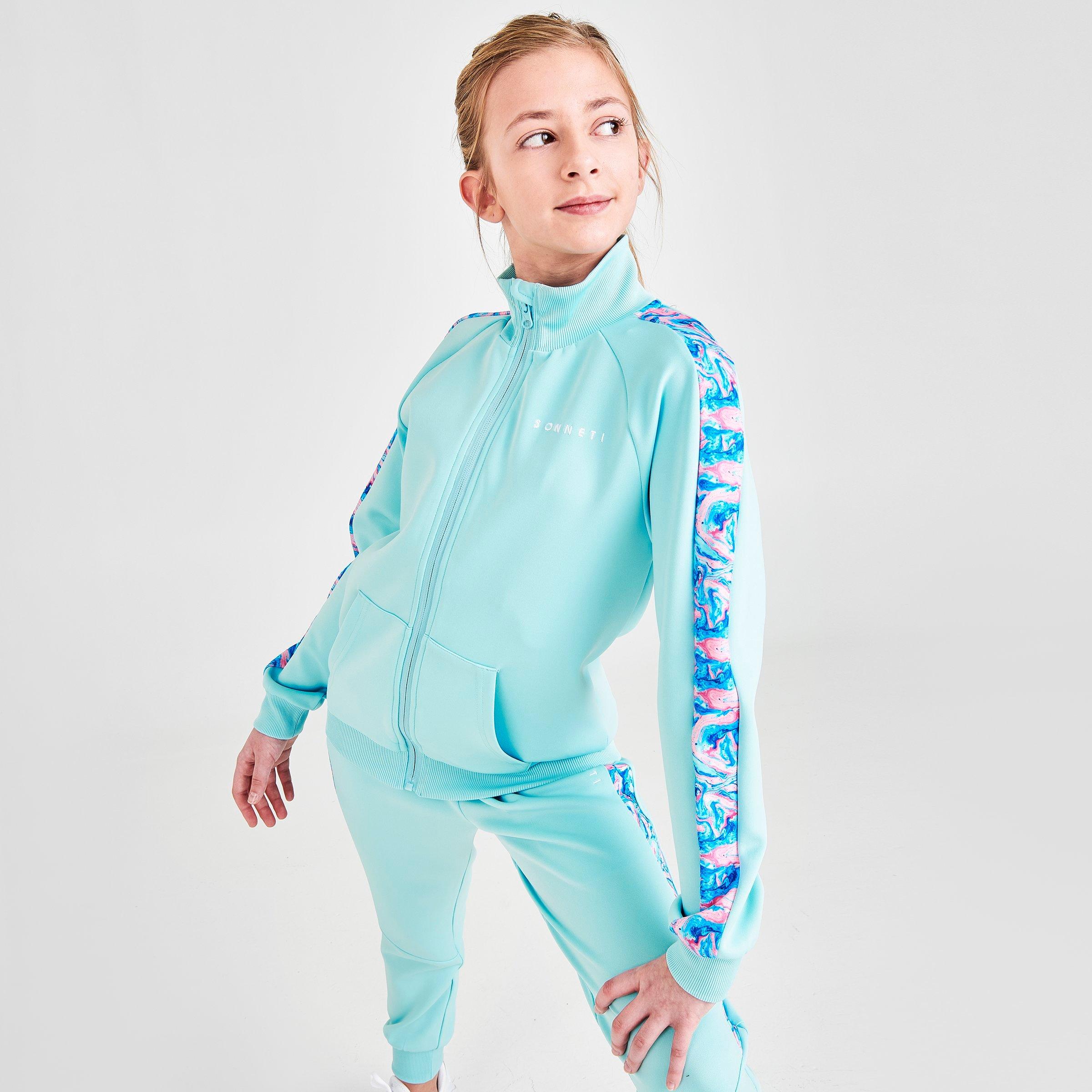 sonneti tracksuit girls