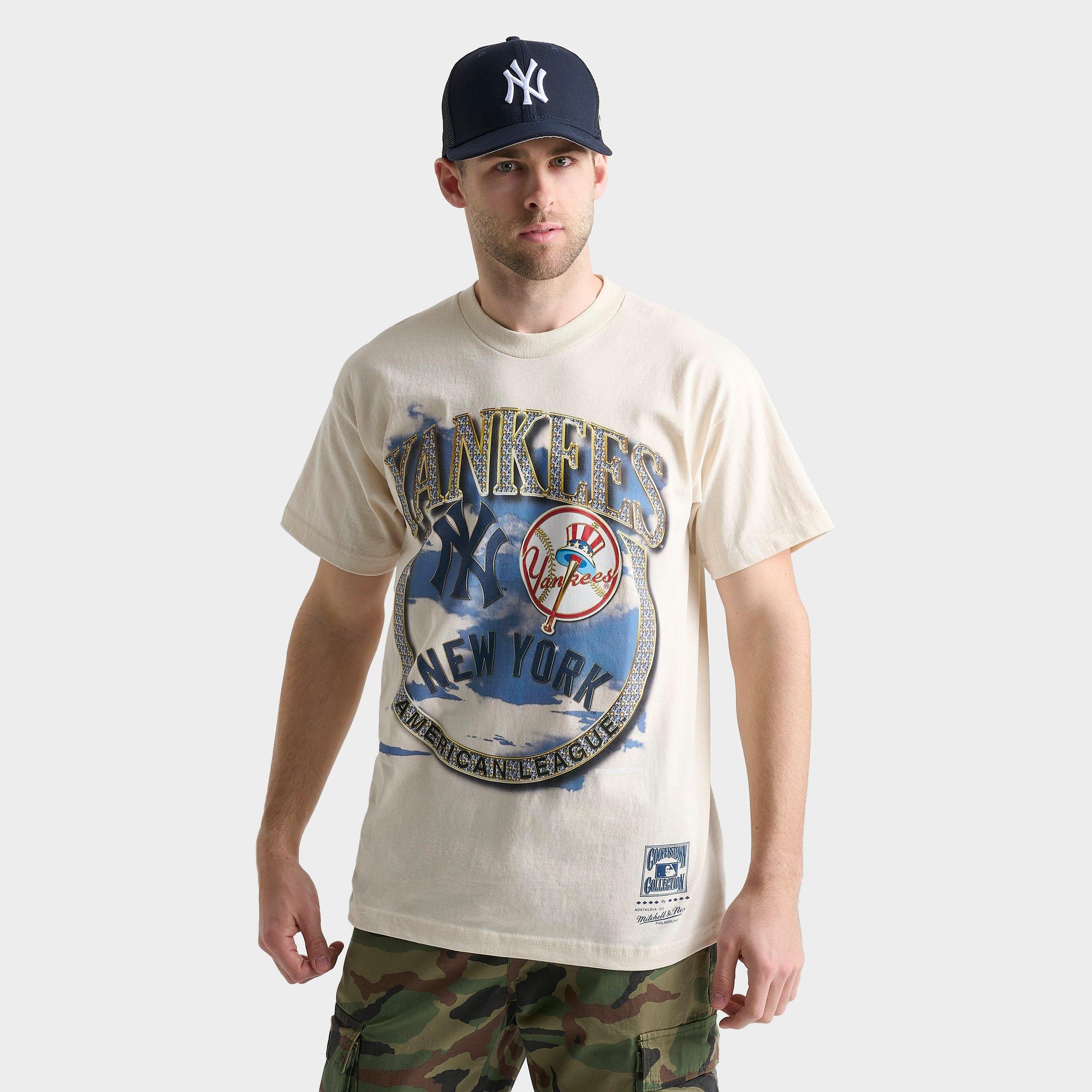 Men's Mitchell & Ness New York Yankees MLB Crown Jewels Graphic T-Shirt