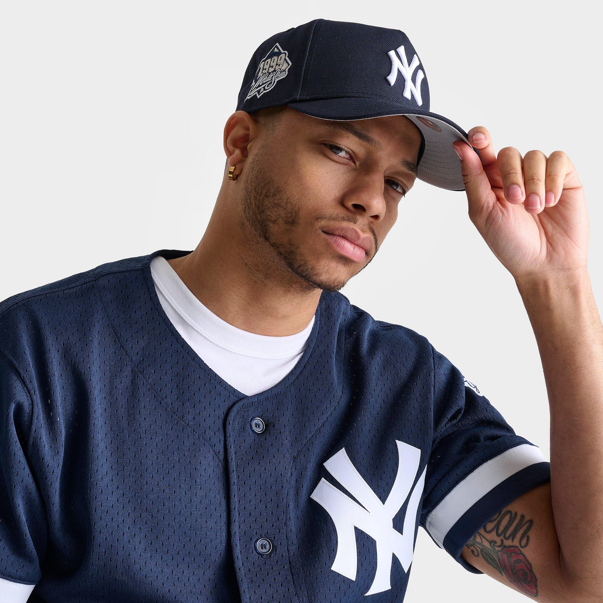 New Era New York Yankees MLB 9FORTY Snapback Hat in NAVY