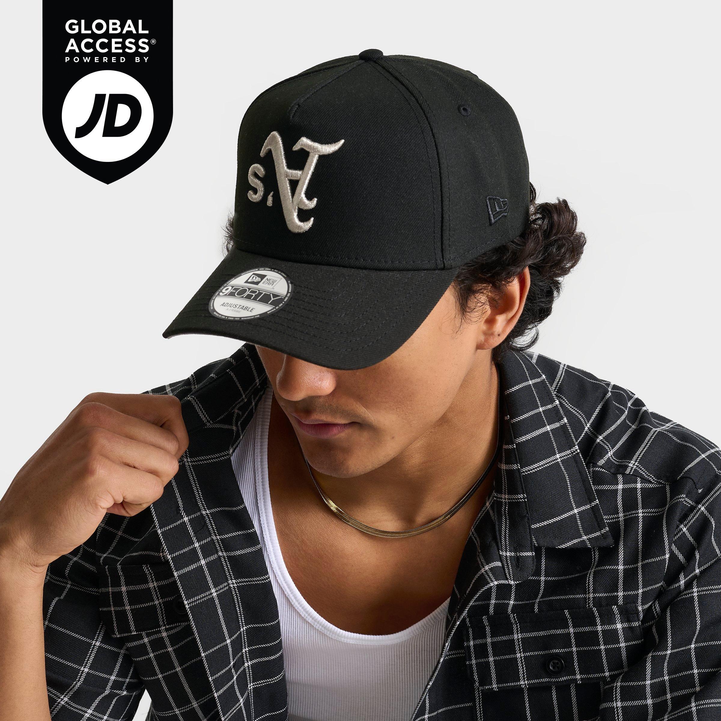 New Era Oakland A's MLB Upside Down 9FORTY A-Frame Snapback Hat in BLACK/SILVER