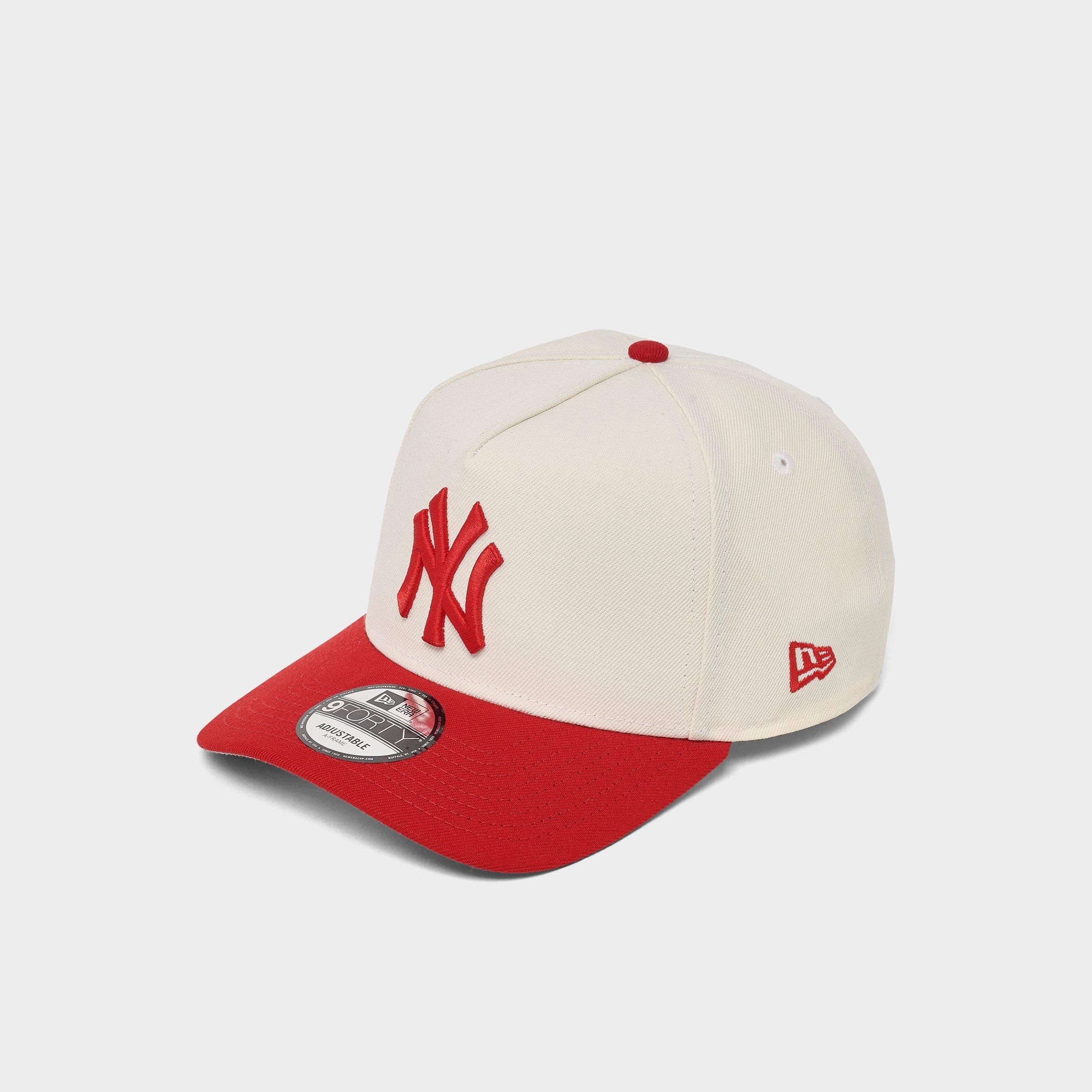 New Era New York Yankees MLB 9FORTY A-Frame Snapback Hat in Chrome/Red