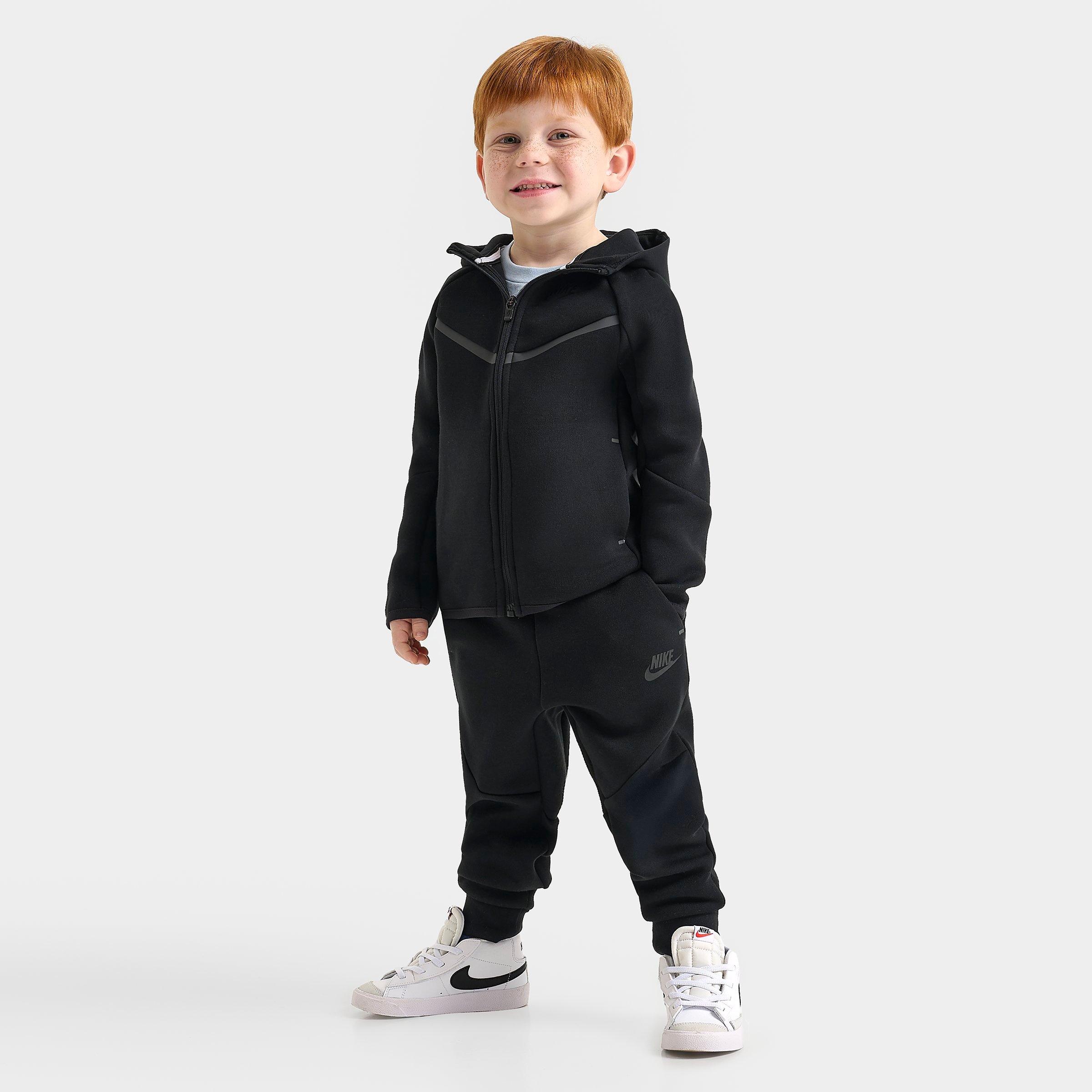 Nike Kids Toddler Tech Fleece Full-Zip Set in Black Size: 2T
