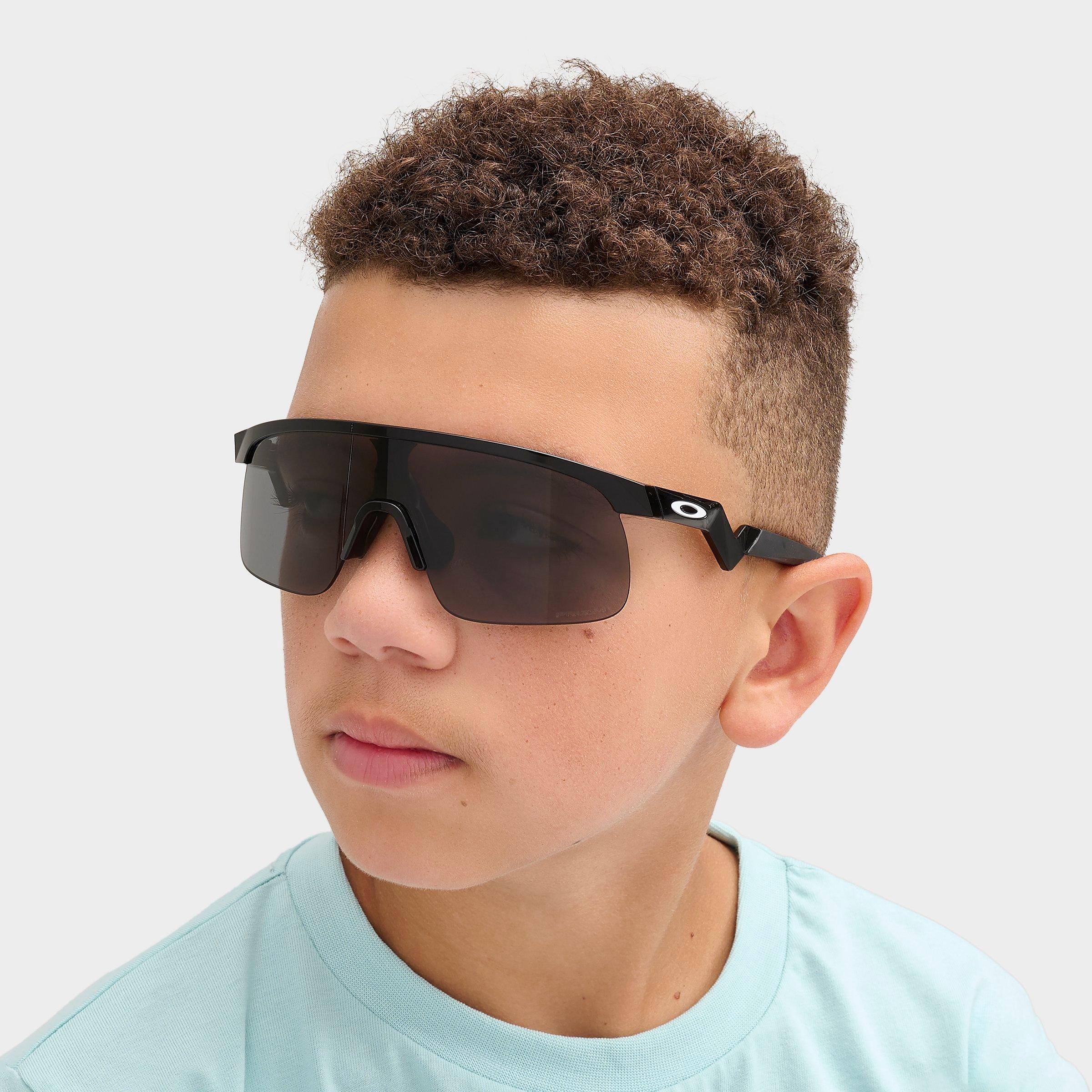 Oakley Kids Resistor Sunglasses in POLISHED BLACK/PRIZM