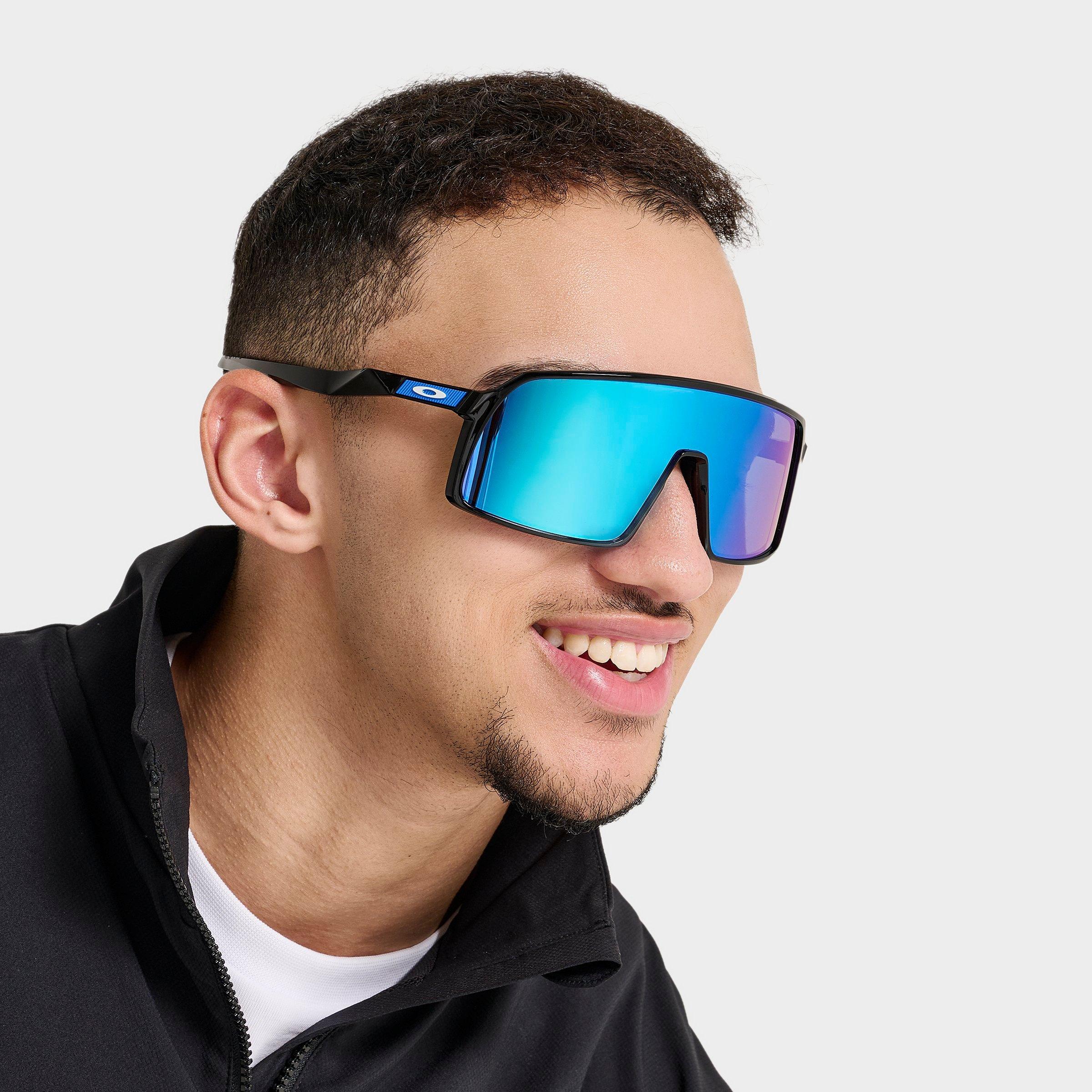 Oakley Sutro Cycling Sunglasses in Prizm Sapphire/Black