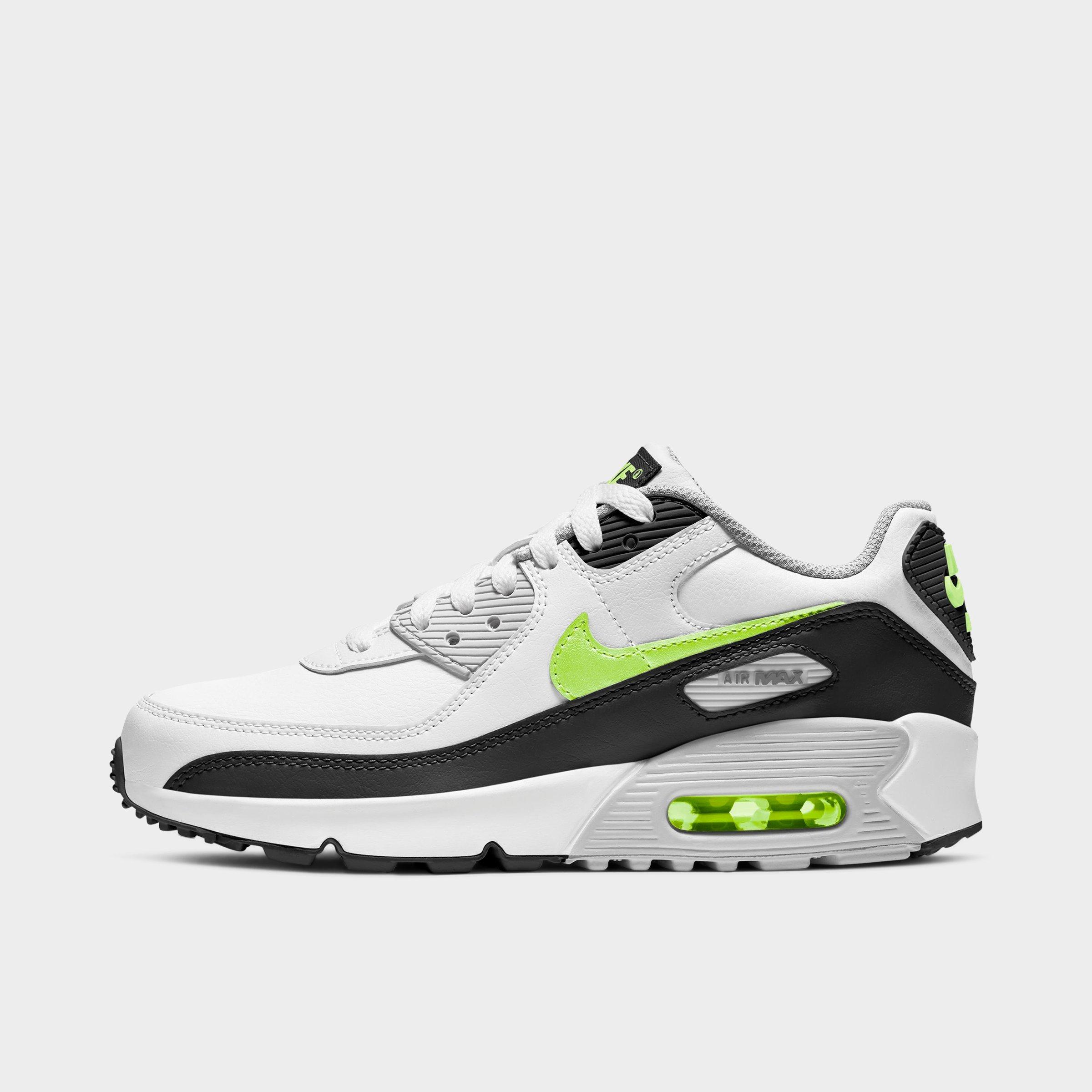 jd sports boys trainers