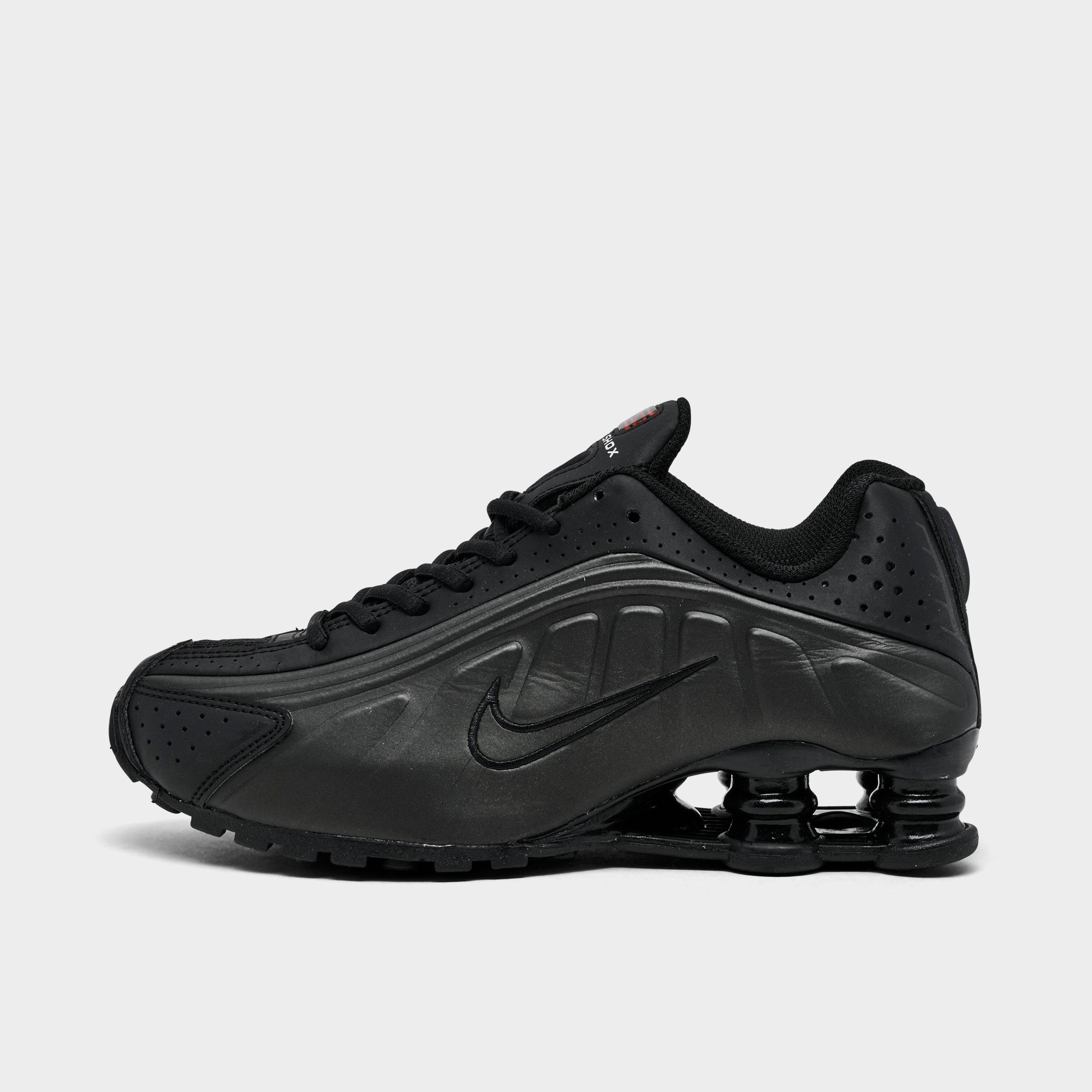 Nike Big Kids Shox R4 Casual Shoes in Black/Bright Crimson Size: 3.5