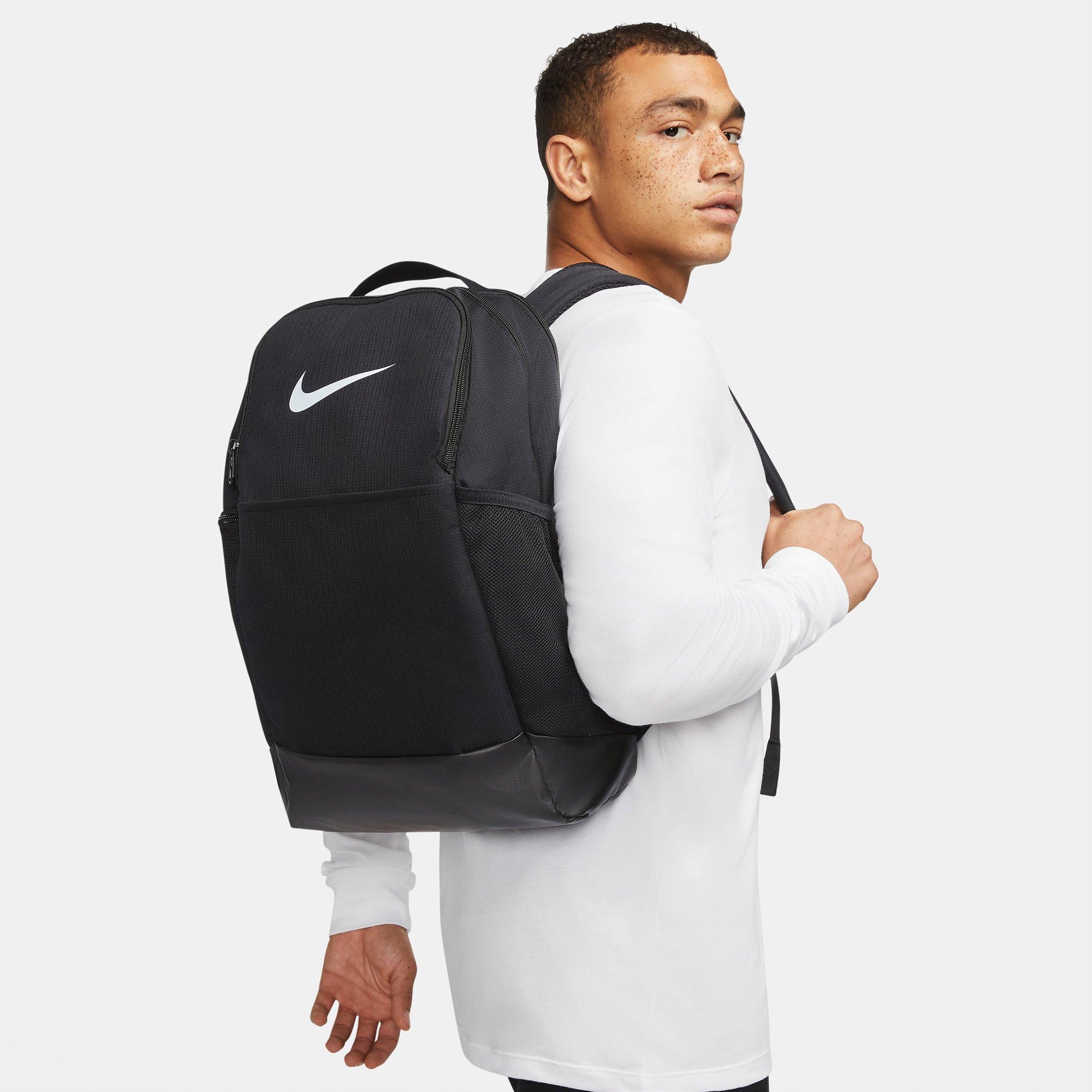 Nike Brasilia 9.5 Training Backpack (24L) in Black/White
