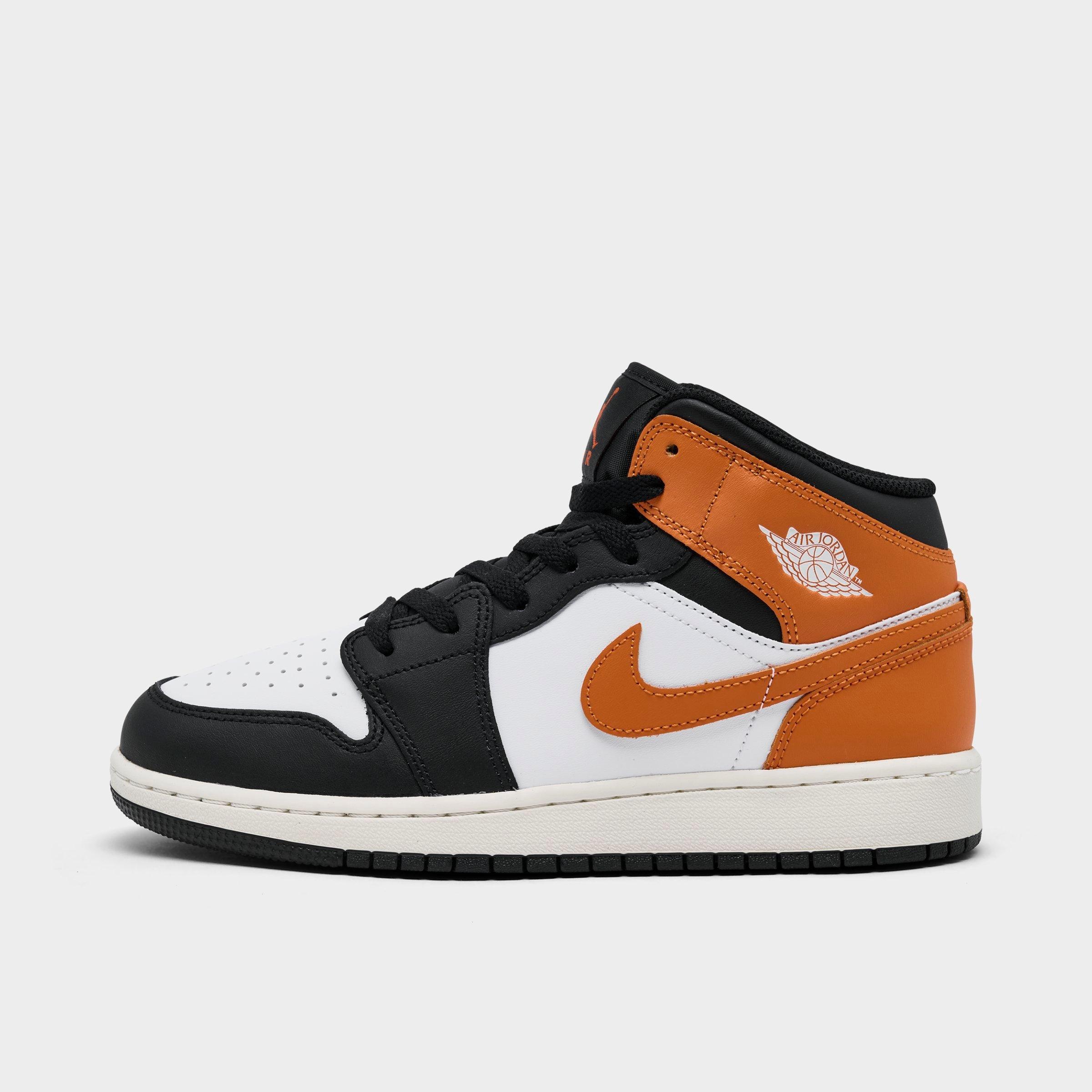 Jordan Big Kids Air Retro 1 Mid Casual Shoes in Starfish/White/Sail Size: 3.5
