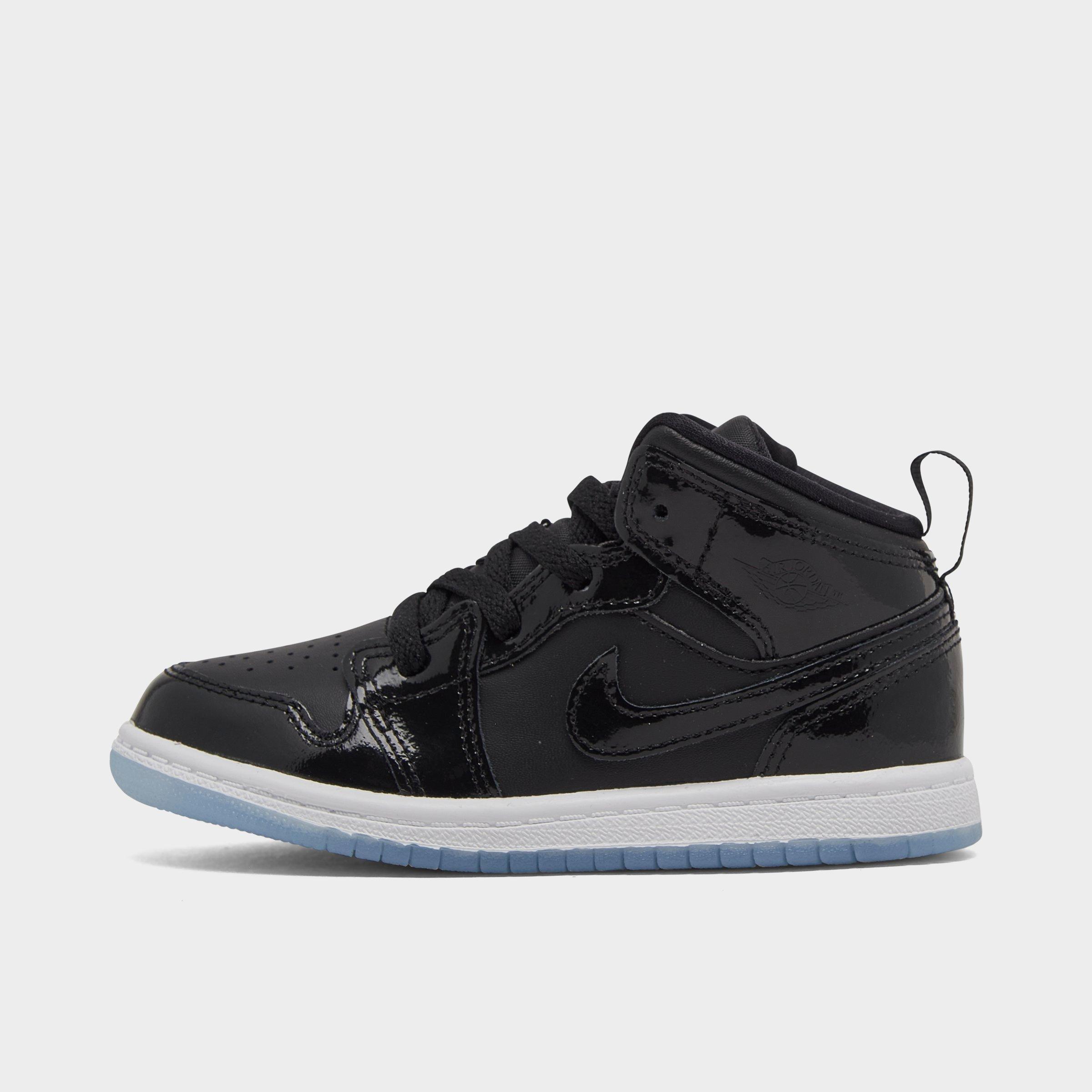 Jordan Kids Toddler Air Retro 1 Mid SE Casual Shoes in Black/Dark Concord/White Size: 4