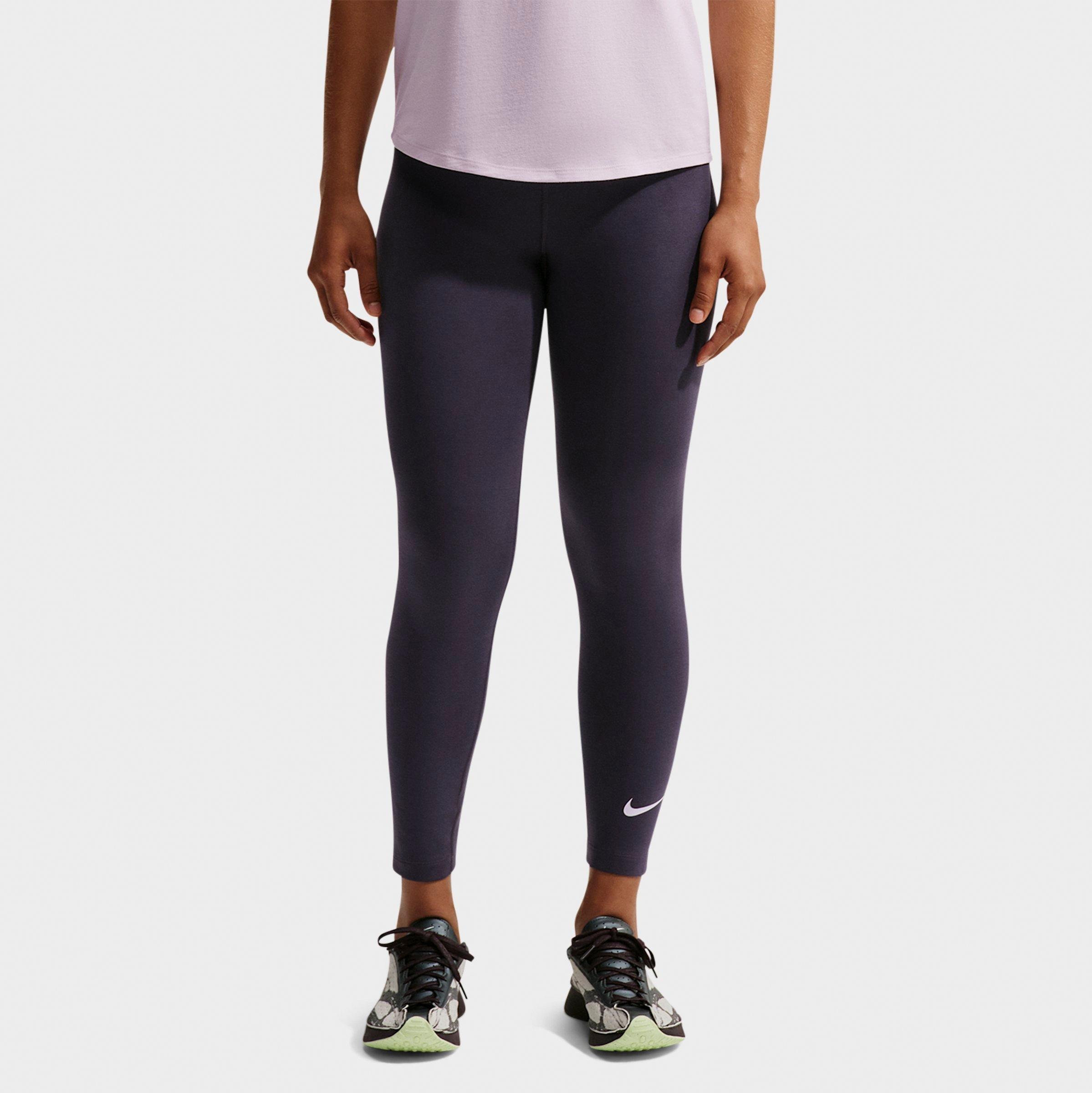 Nike Women's Sportswear Classic High-Waisted 7/8 Leggings in Gridiron/White Size: Small