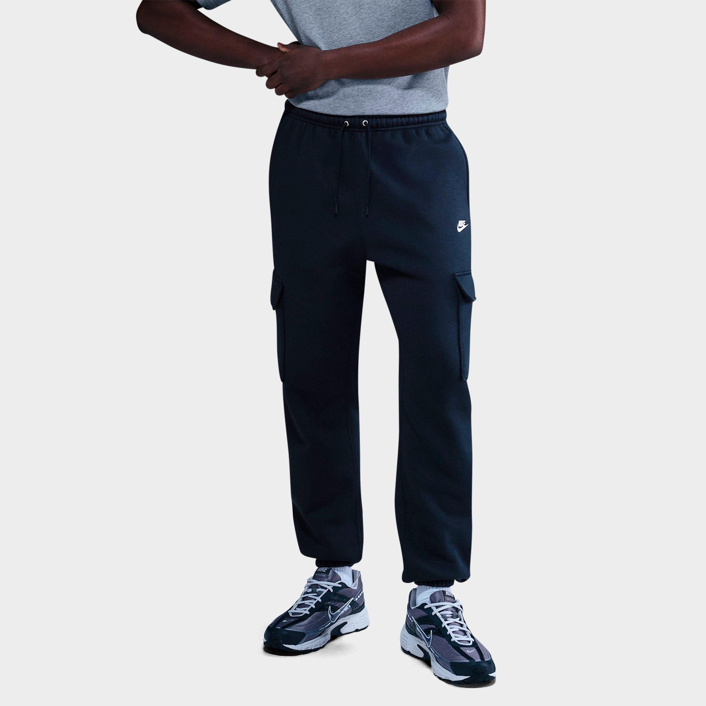 Nike Men's Club Fleece Cargo Jogger Pants in Obsidian/White Size: Small