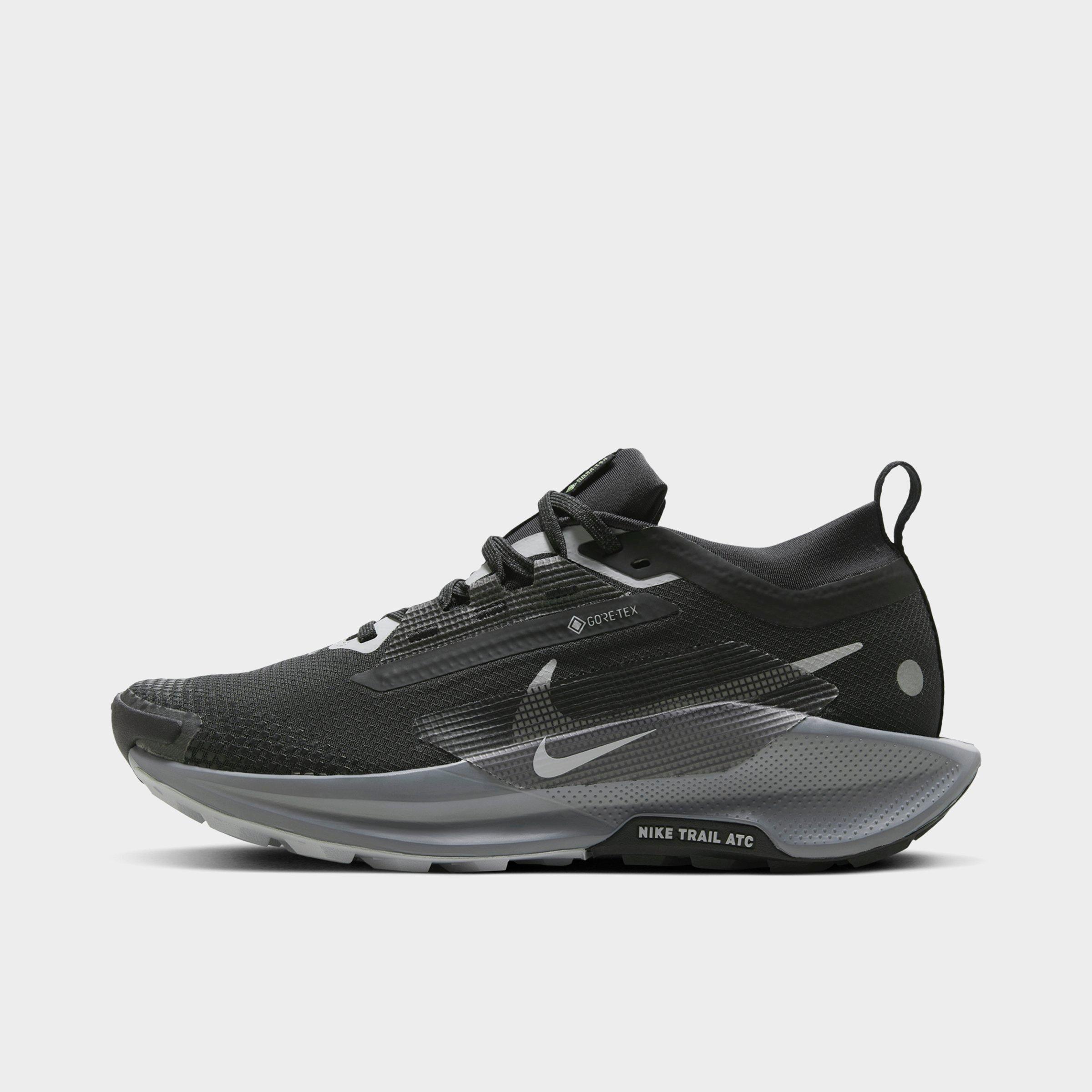 Nike Women's Pegasus Trail 5 GORE-TEX Waterproof Trail Running Shoes in Black/Wolf Grey/Cool Grey