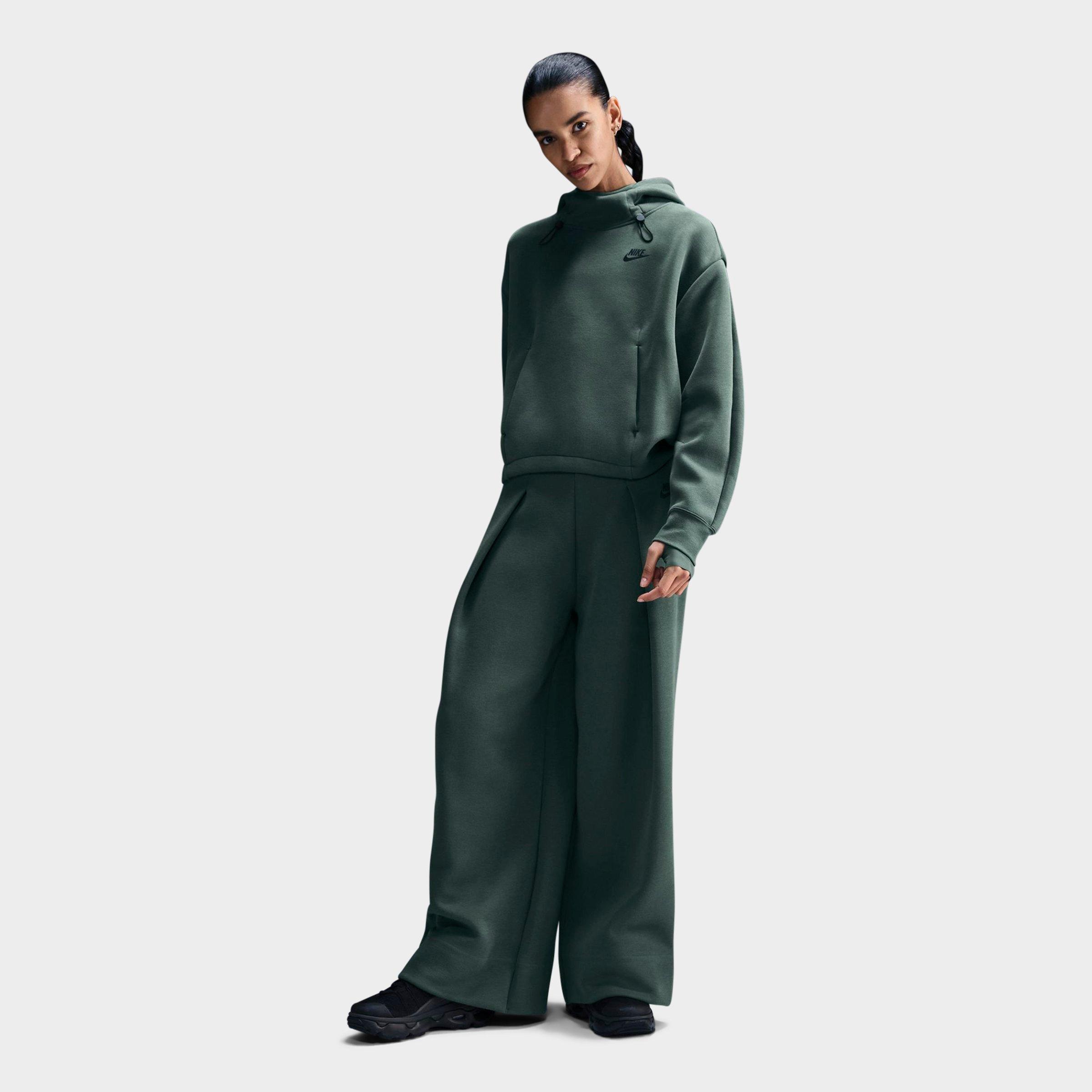 Nike Women's Sportswear Tech Fleece Oversized Hoodie in VINTAGE GREEN/BLACK Size: XS