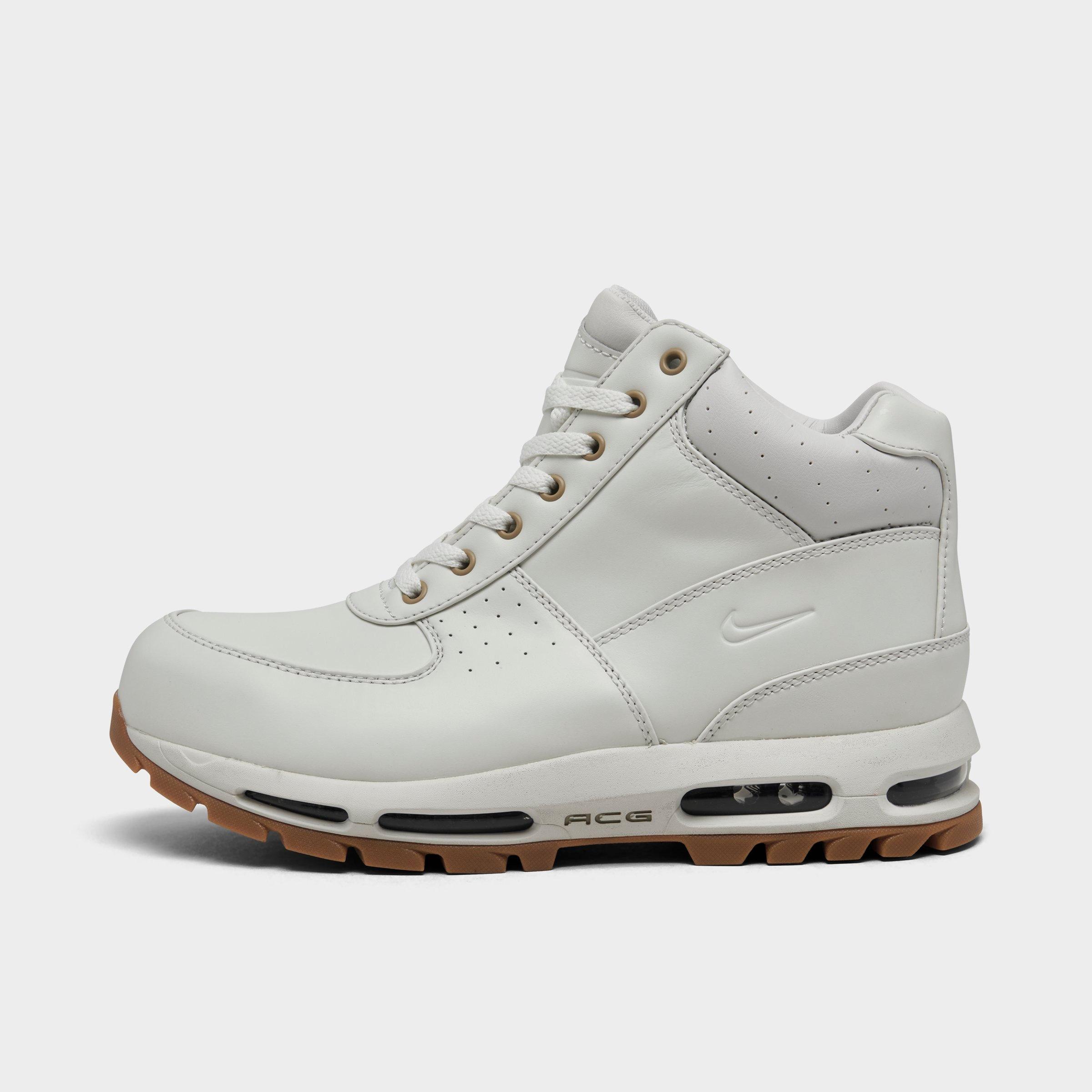 Nike Men's Air Max Goadome Boots in Summit White/Khaki/Gum Medium Brown Size: 8