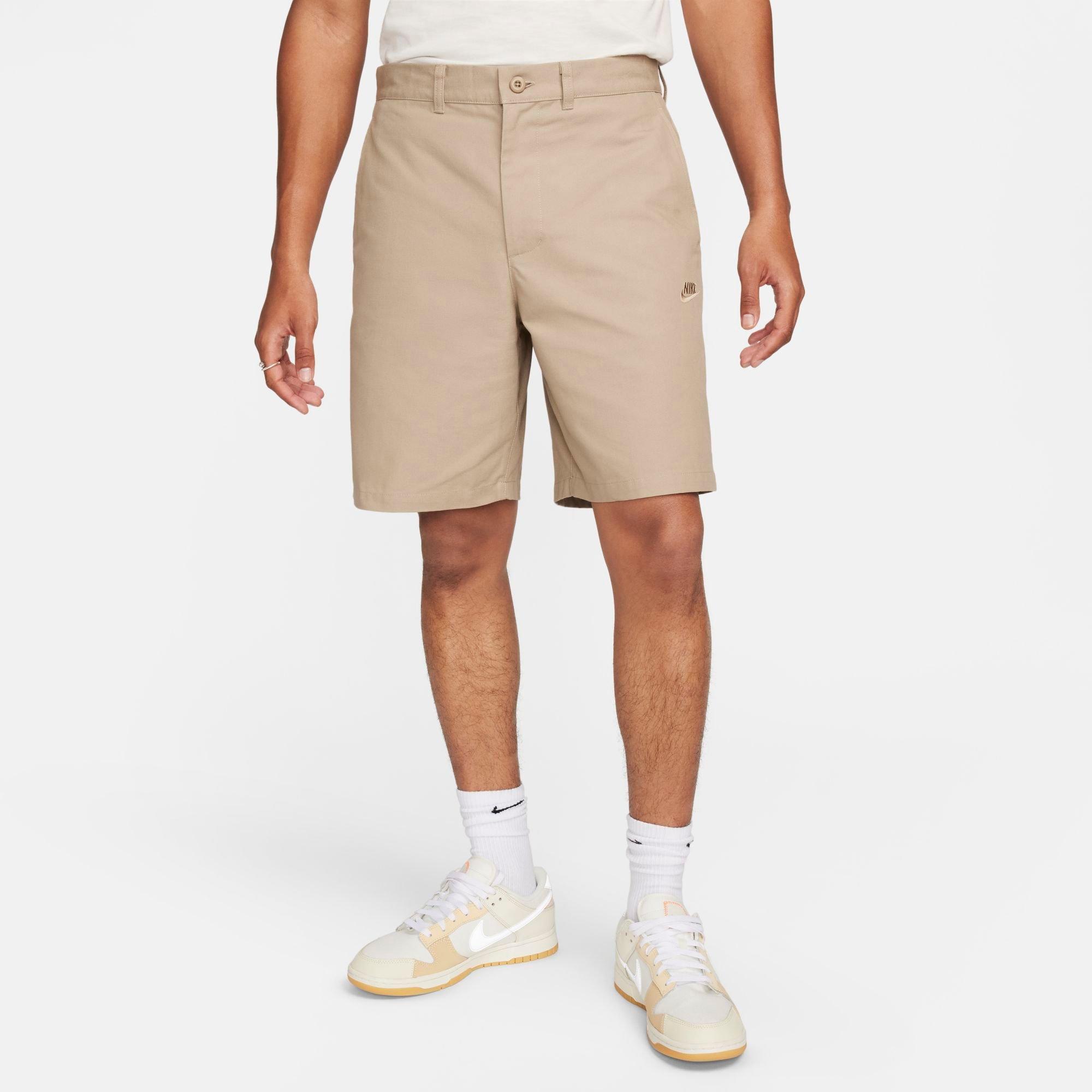 Nike Men's Club Chino Shorts in Khaki Size: 30