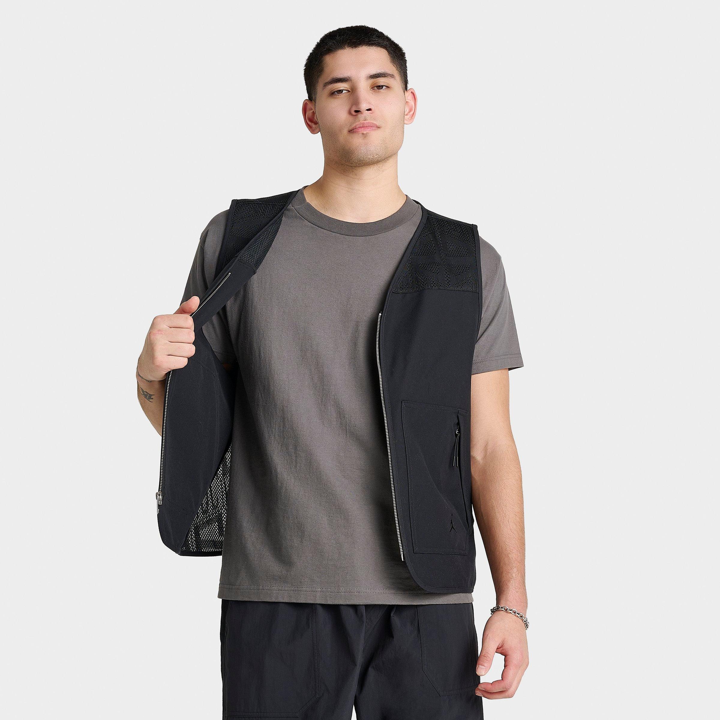 Jordan Men's Essentials Vest in Black Size: Small