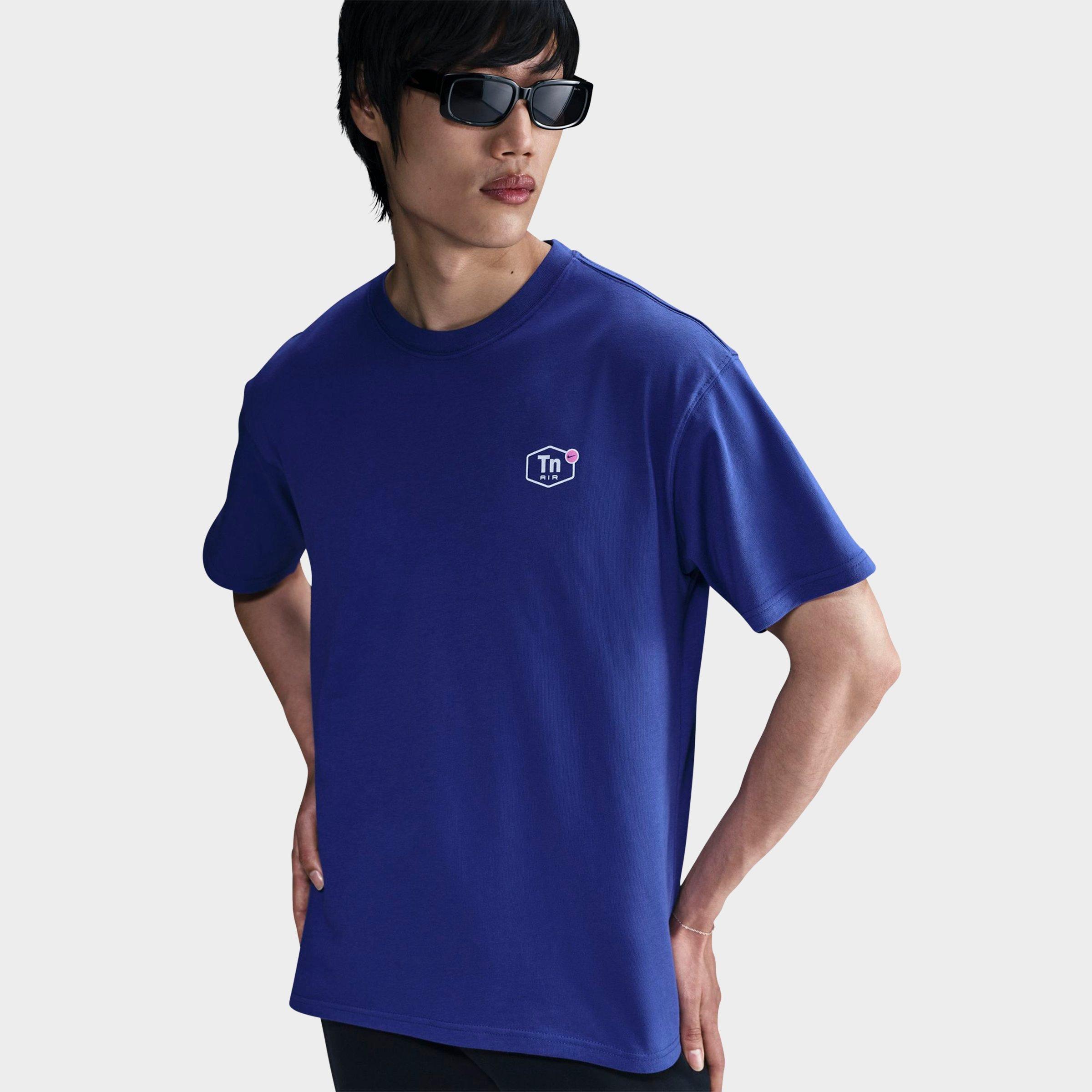 Nike Men's Sportswear Tuned In T-Shirt in Deep Night Size: Small