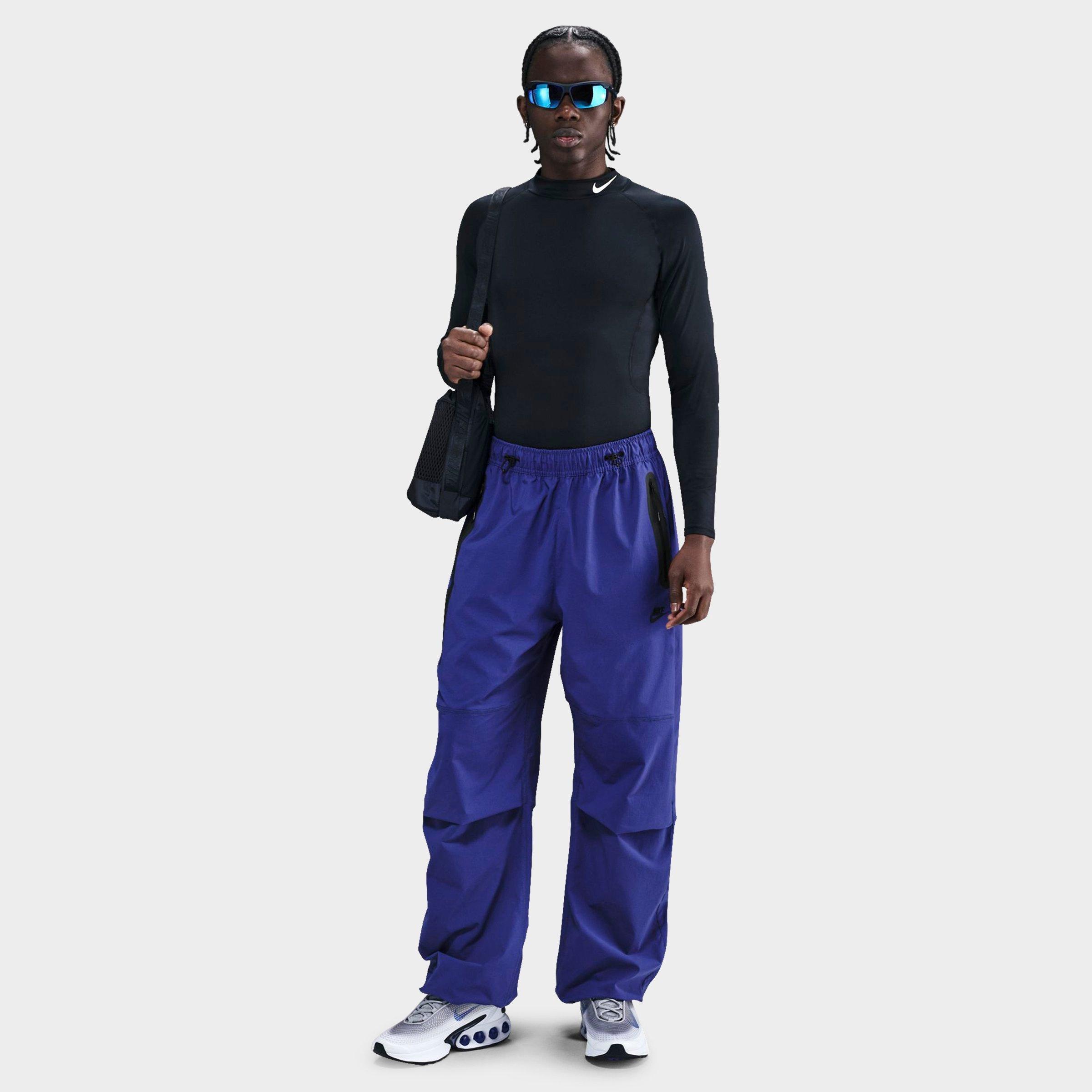 Nike Men's Tech Woven Oversized Pants in Deep Night/Deep Night/Black Size: XS