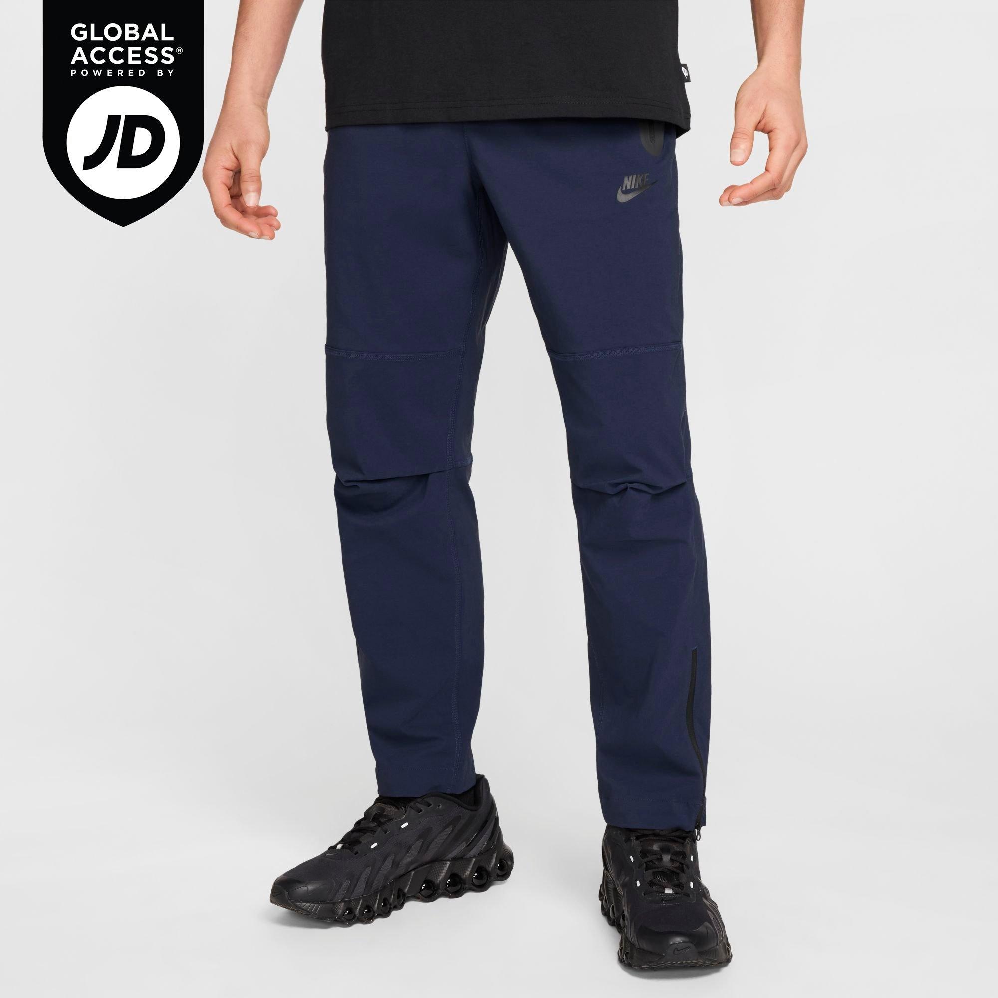 Nike Men's Tech Woven Pants in Obsidian/Black Size: Small
