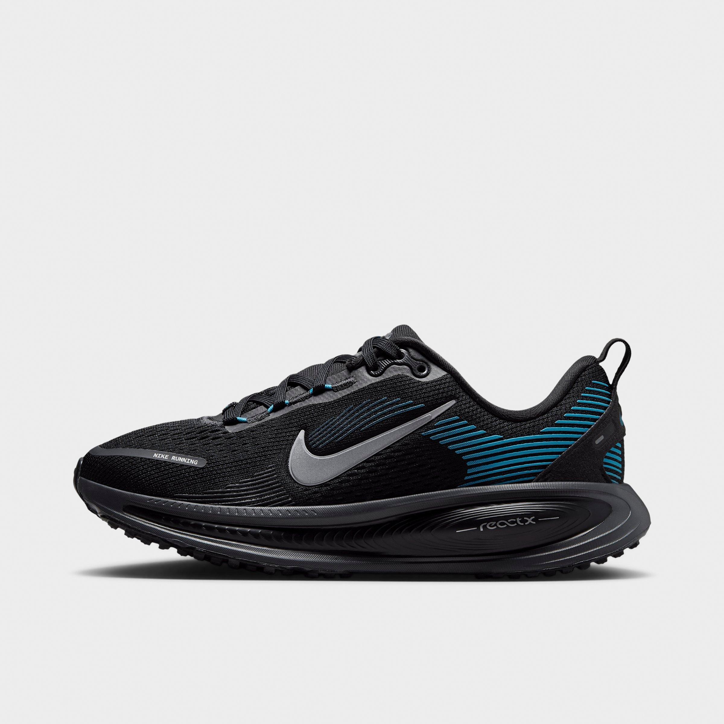 Nike Big Kids Vomero 18 Running Shoes in Black/Light Current Blue/Anthracite Size: 2.5