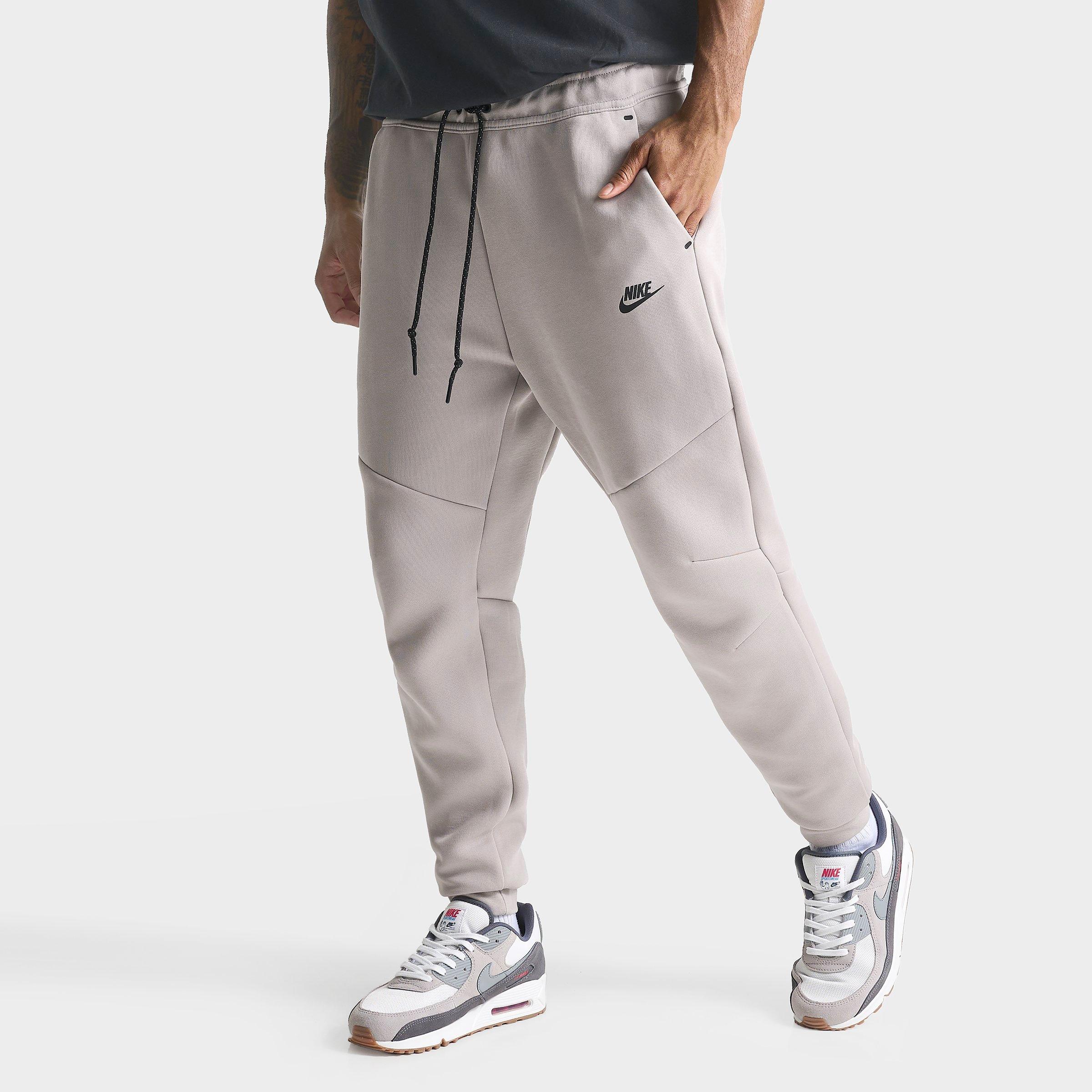 Nike Men's Tech Fleece Jogger Pants in College Grey/Black Size: Medium