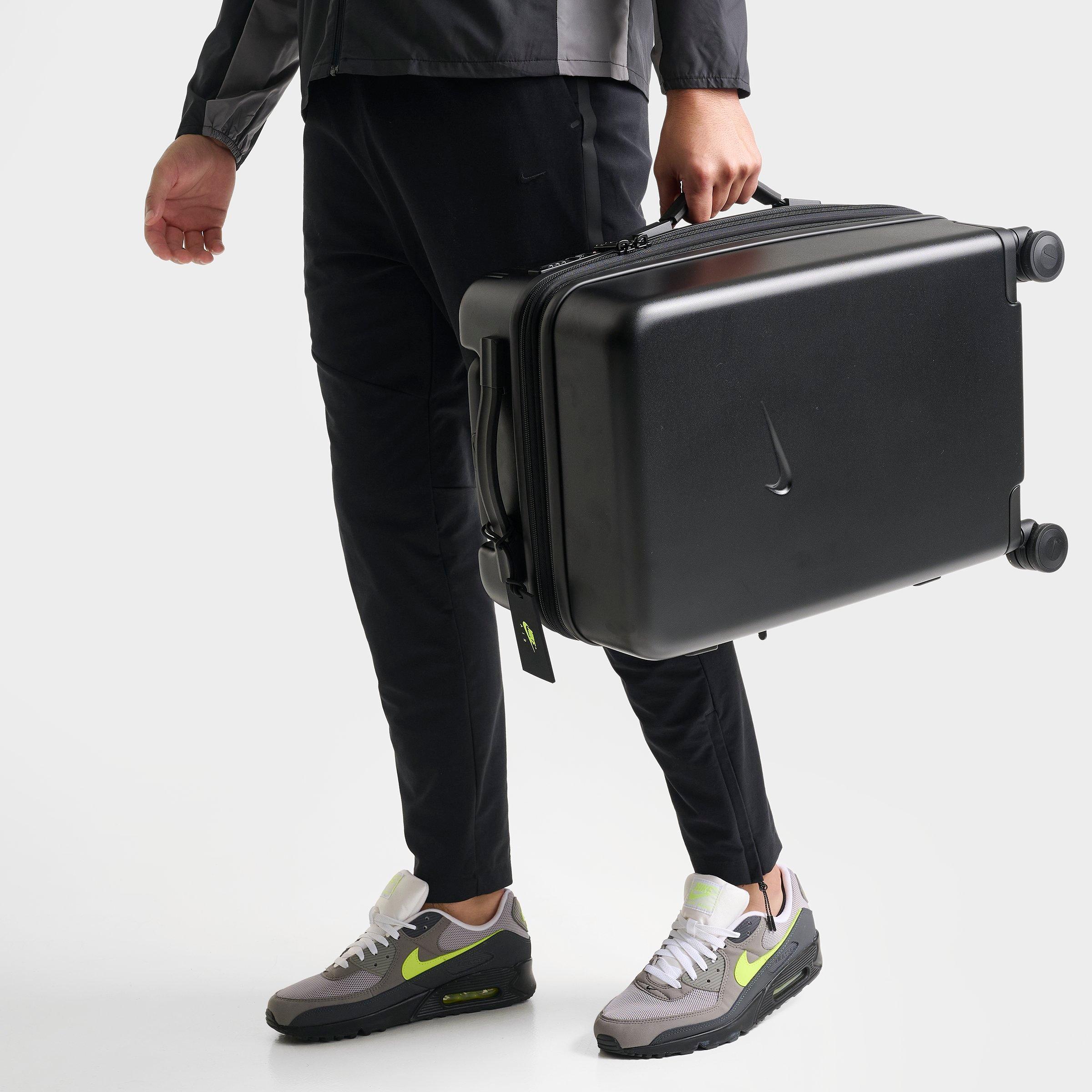 Nike Carry-On 22" Hardshell Luggage (52L) in Black