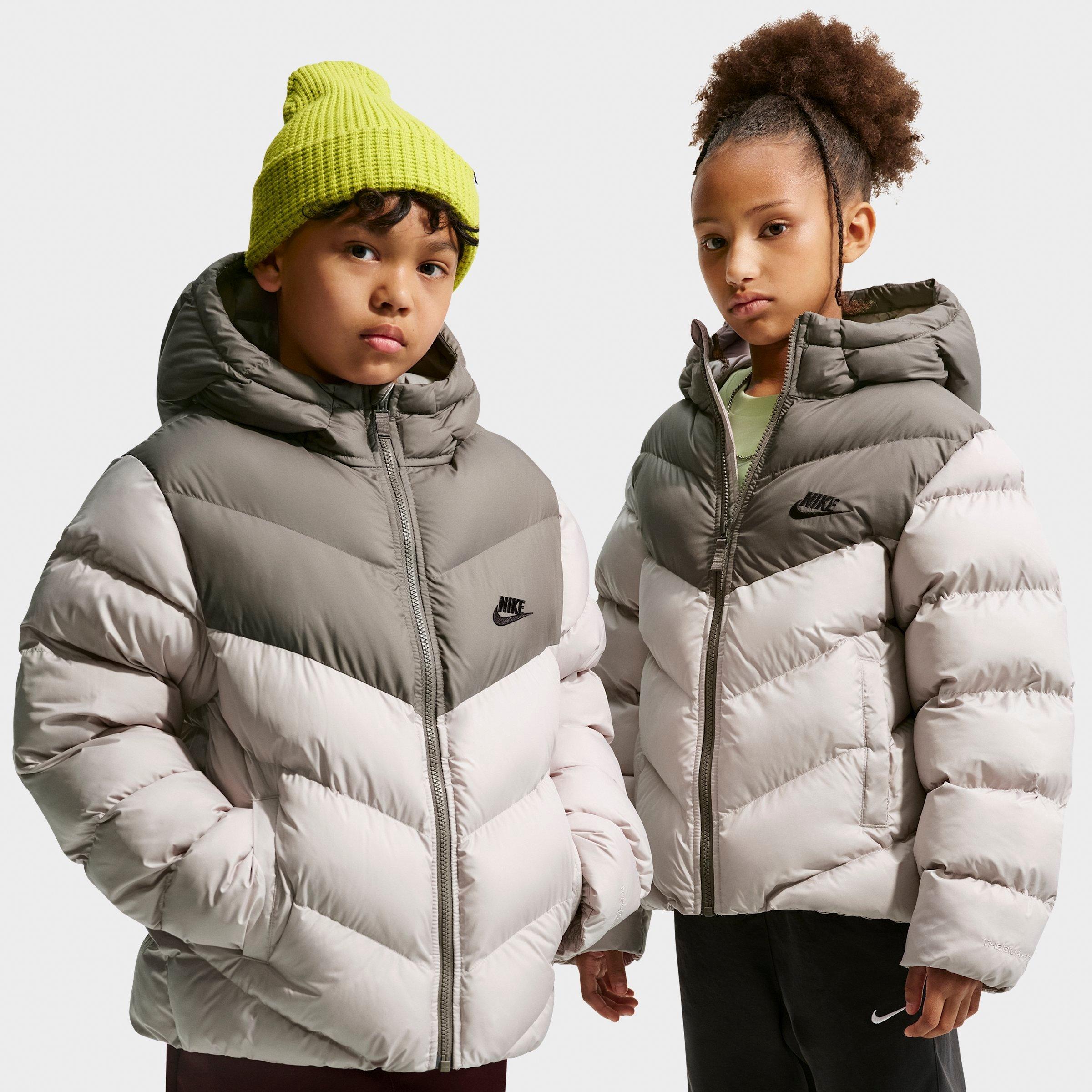 Nike Big Kids Sportswear All Day Play Therma-FIT Puffer Jacket in Moon Particle/Cave Stone/Black Size: Large