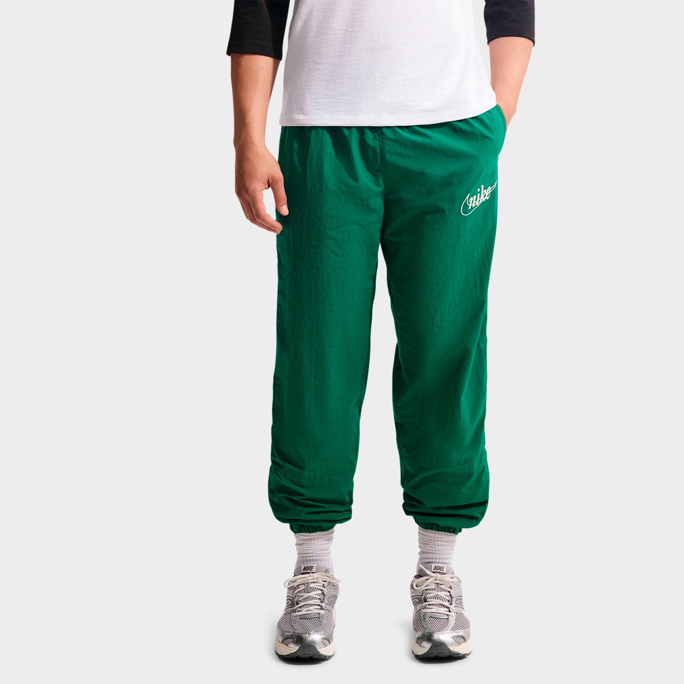 Nike Men's Sportswear Club Lightweight Pants in Malachite/Black/Sail Size: Medium