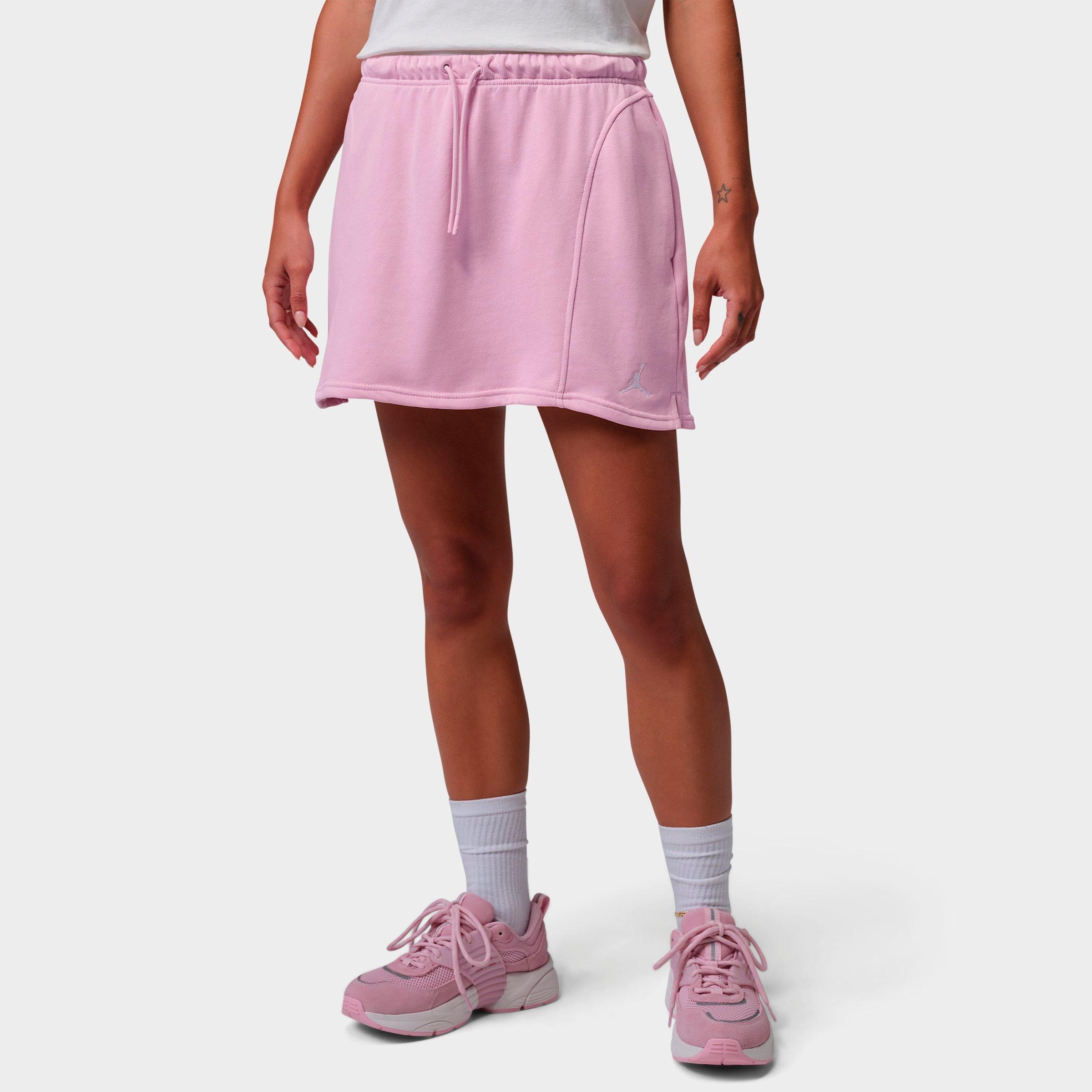 Jordan Women's Brooklyn Fleece Skirt in Iced Carmine/White Size: XS