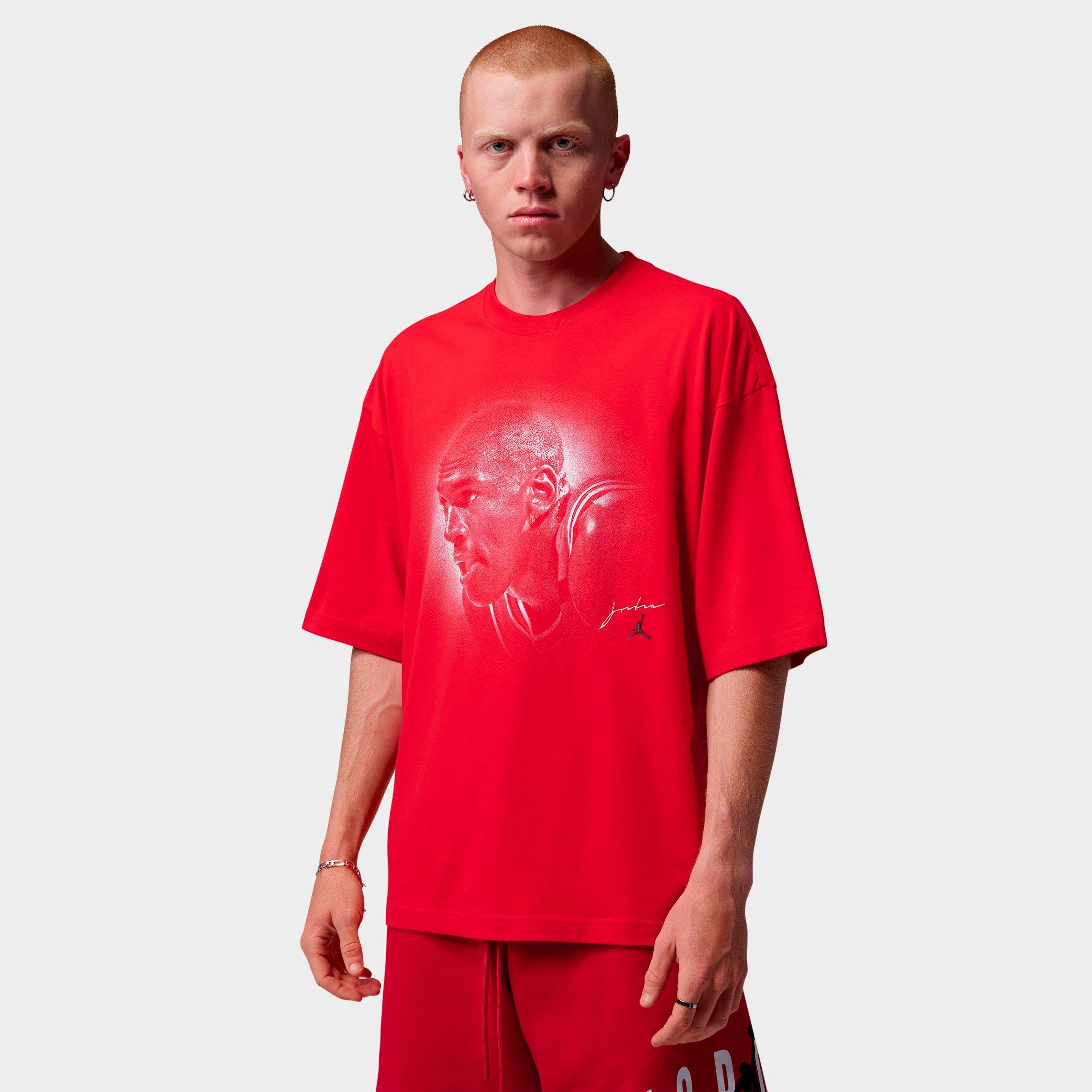 Nike Men's Jordan Flight Essentials Big Face Graphic T-Shirt in University Red Size: Medium