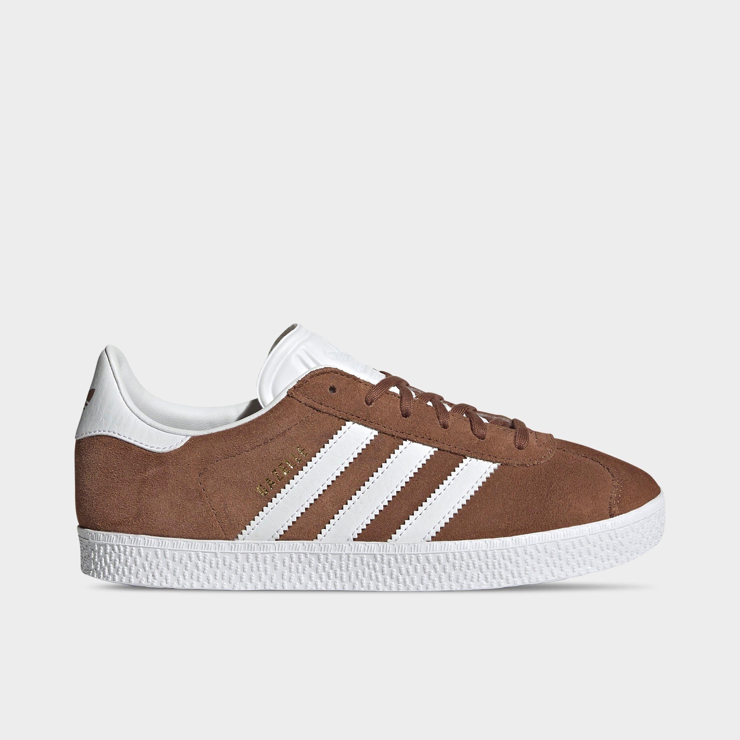 adidas Big Kids Originals Gazelle Casual Shoes in Preloved Brown/White/Gold Metallic Size: 7