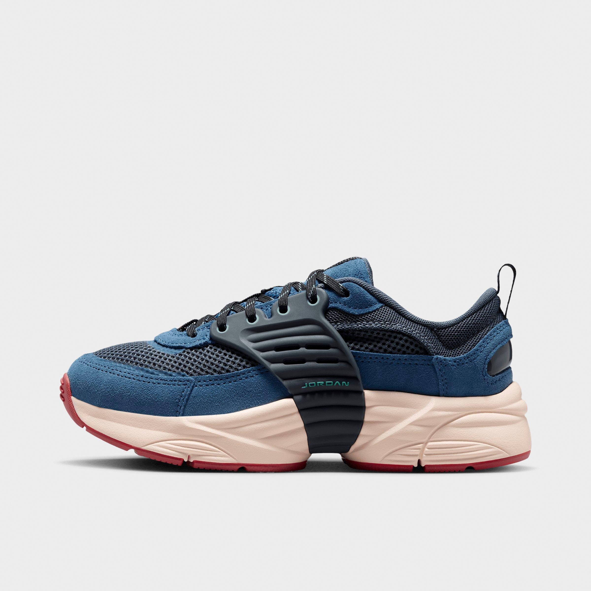 Jordan Big Kids Trunner O/S Casual Shoes in True Blue/Blue Fox/Chalk Size: 5.0