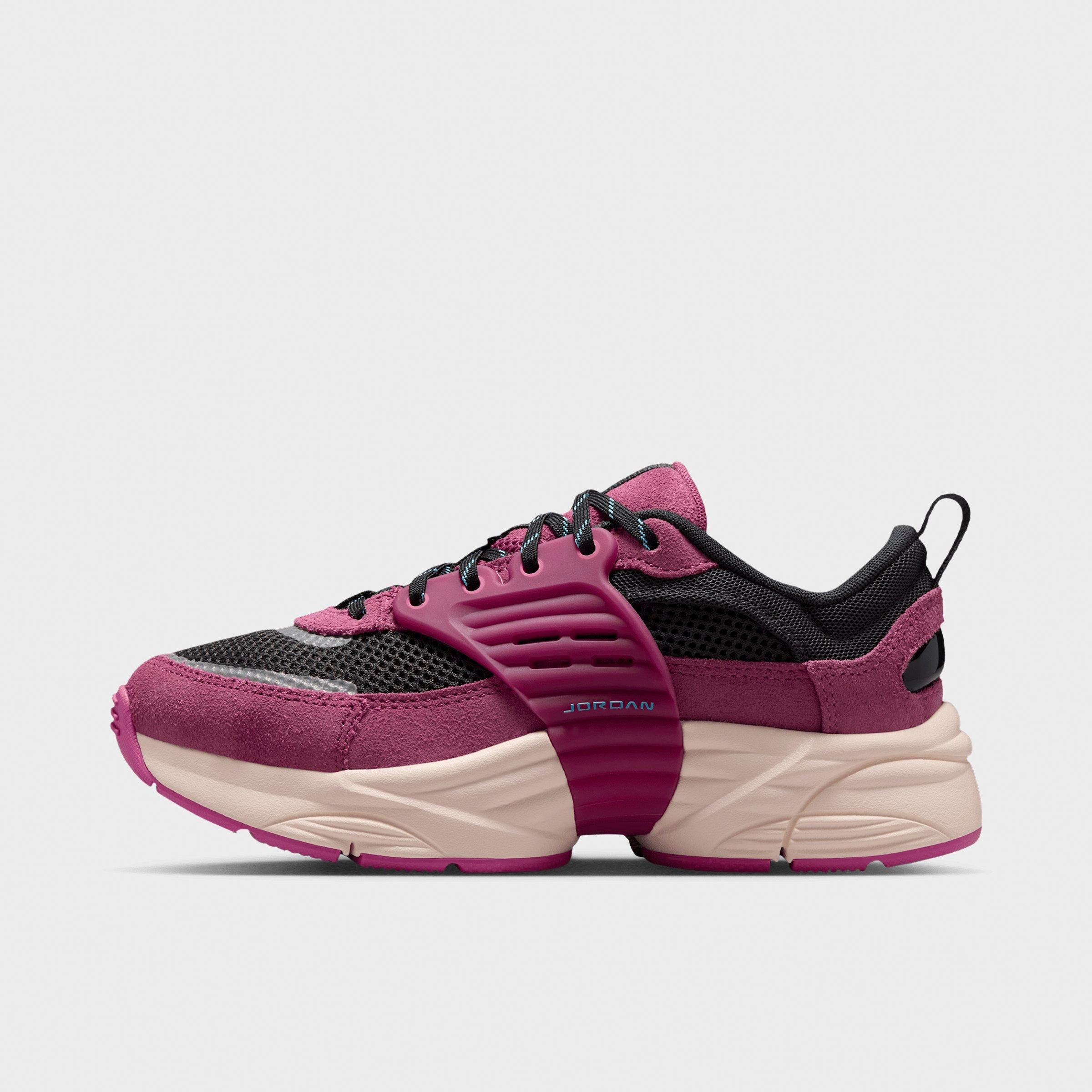 Jordan Big Kids Trunner O/S Casual Shoes in Sweet Beet/Off Noir/Chalk Size: 7.0