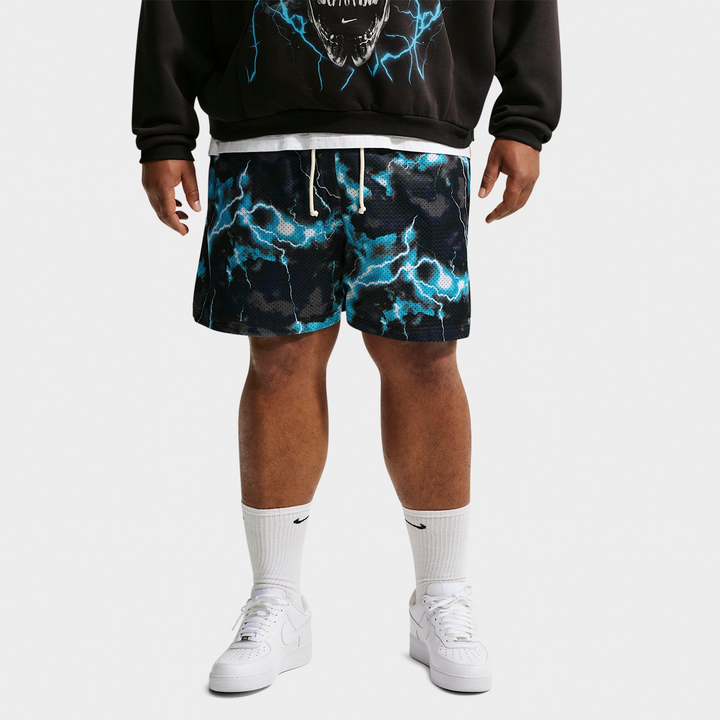 Nike Men's Standard Issue Dri-FIT 5" Lightning Mesh Basketball Shorts in Light Current Blue/Black/Pale Ivory Size: Small
