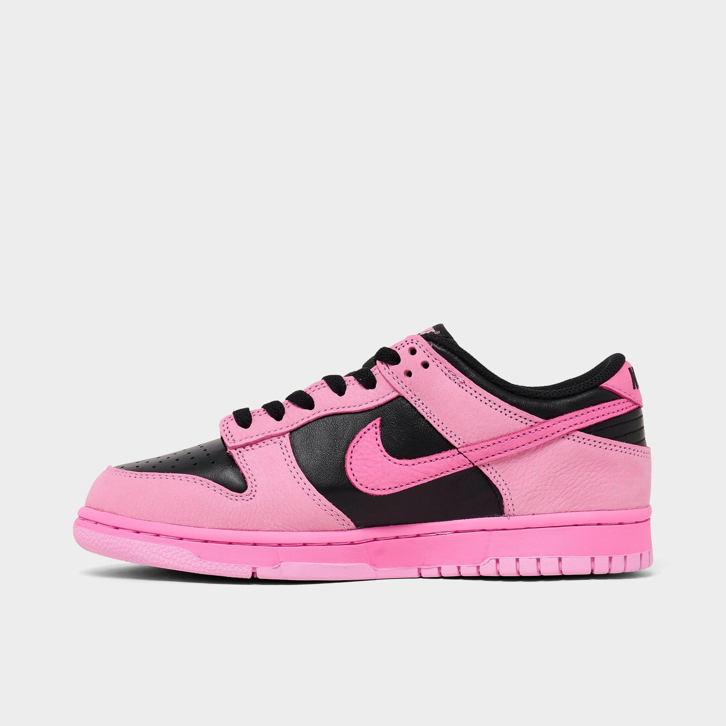 Nike Big Kids Dunk Low SE Casual Shoes in Pink Rise/Playful Pink/Black Size: 4.0