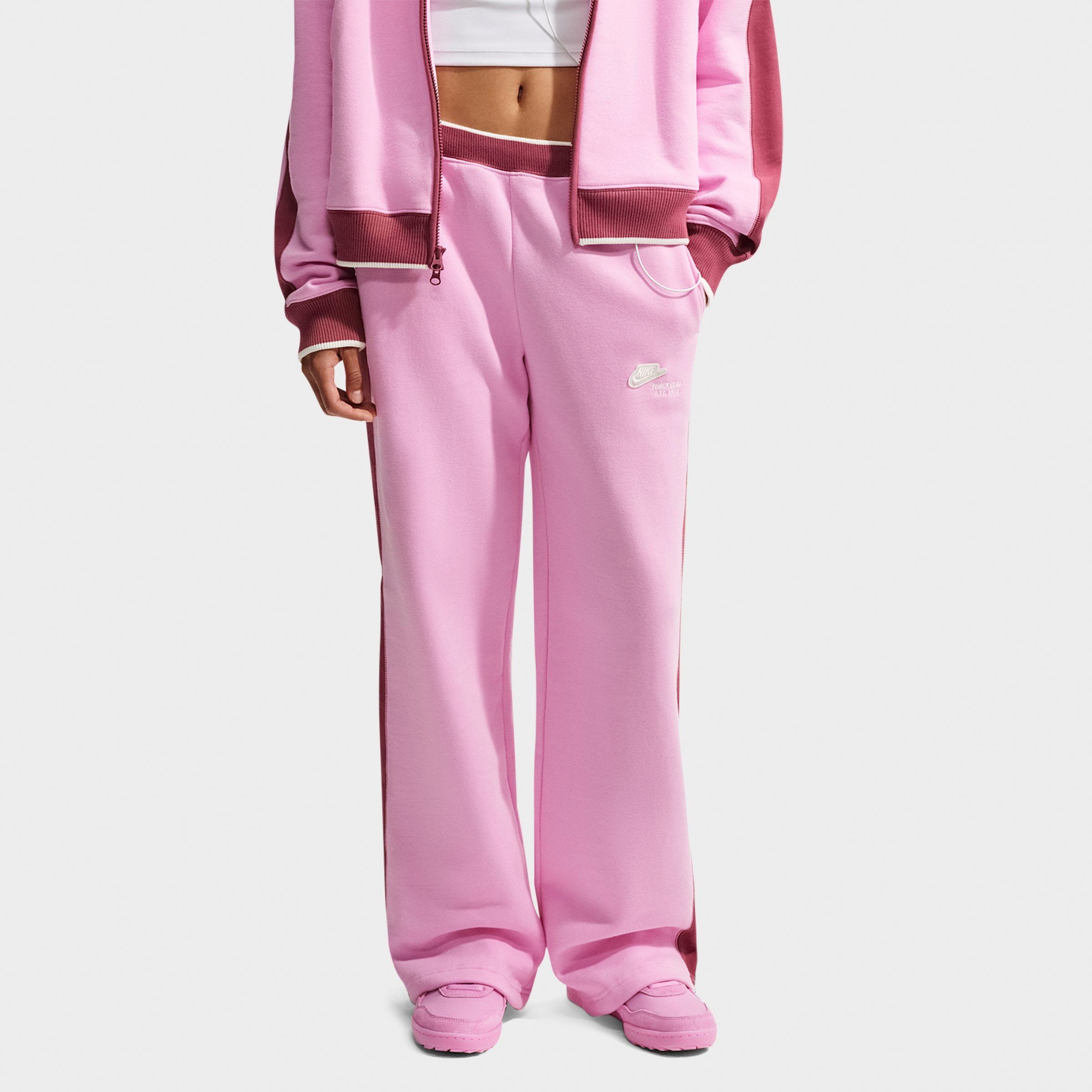 Pink Rise/Pink Smoke/Sail