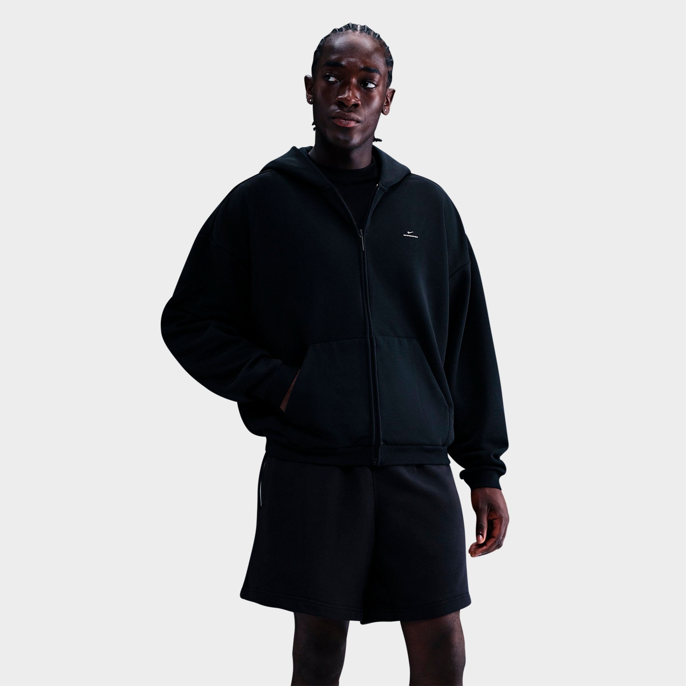 Nike Men's Standard Issue Therma-FIT Full-Zip Basketball Hoodie