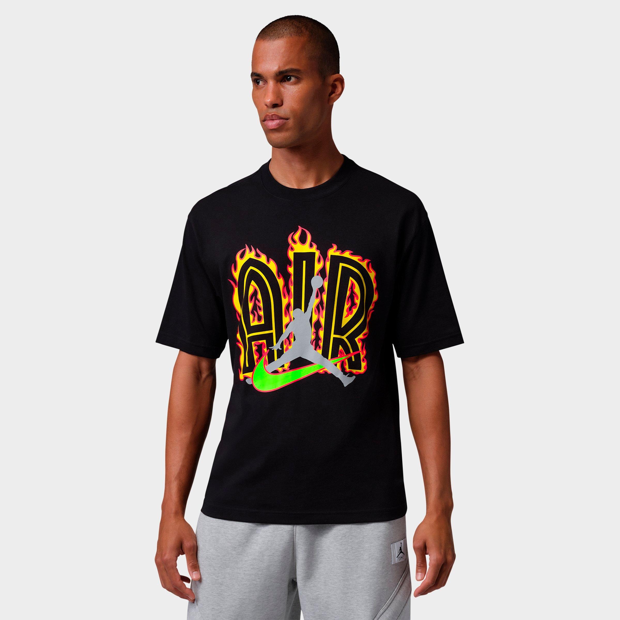 Jordan Men's Air Flame Graphic T-Shirt in Black Size: Small