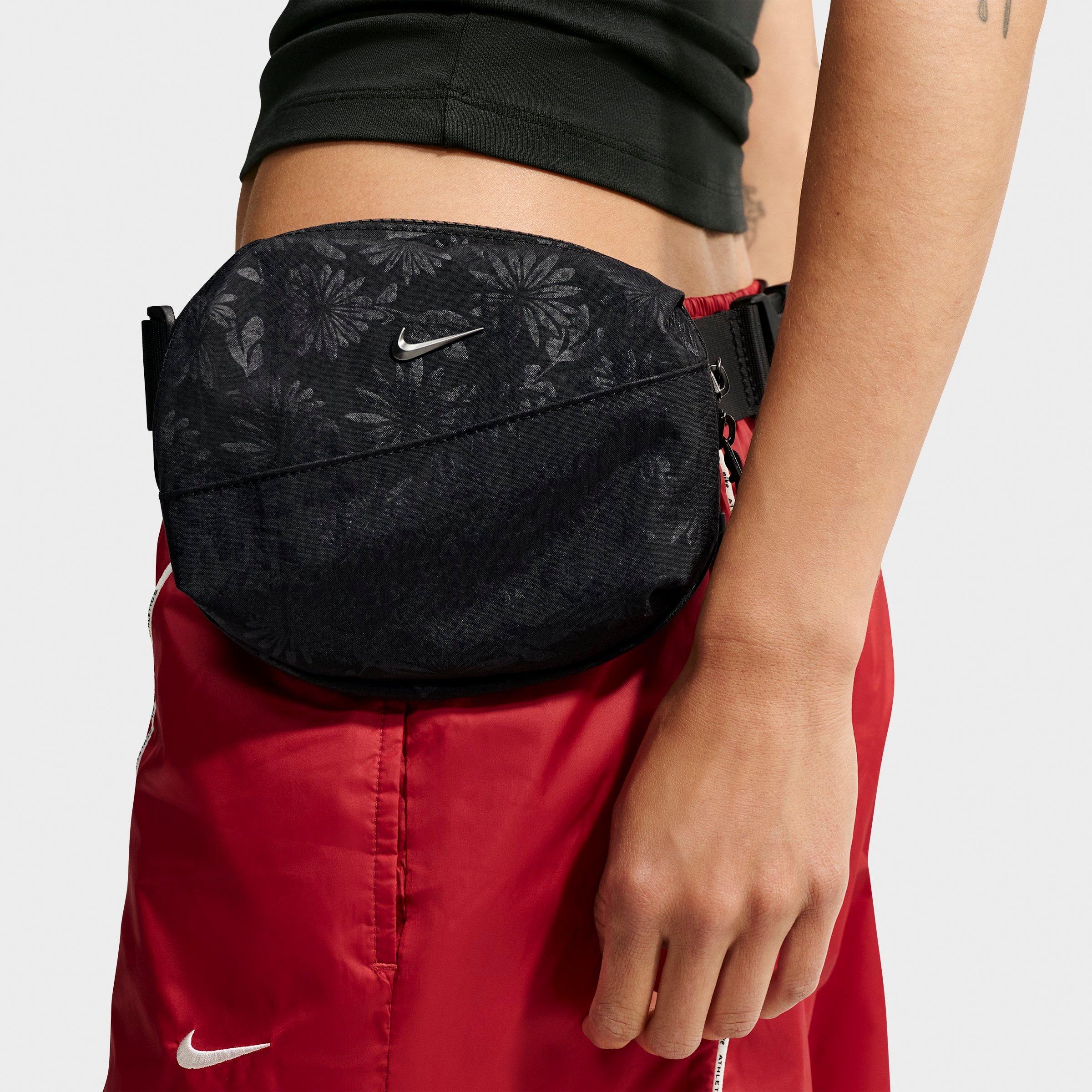 Nike Women's Aura Floral Waistpack (2L) in Black/Gunmetal