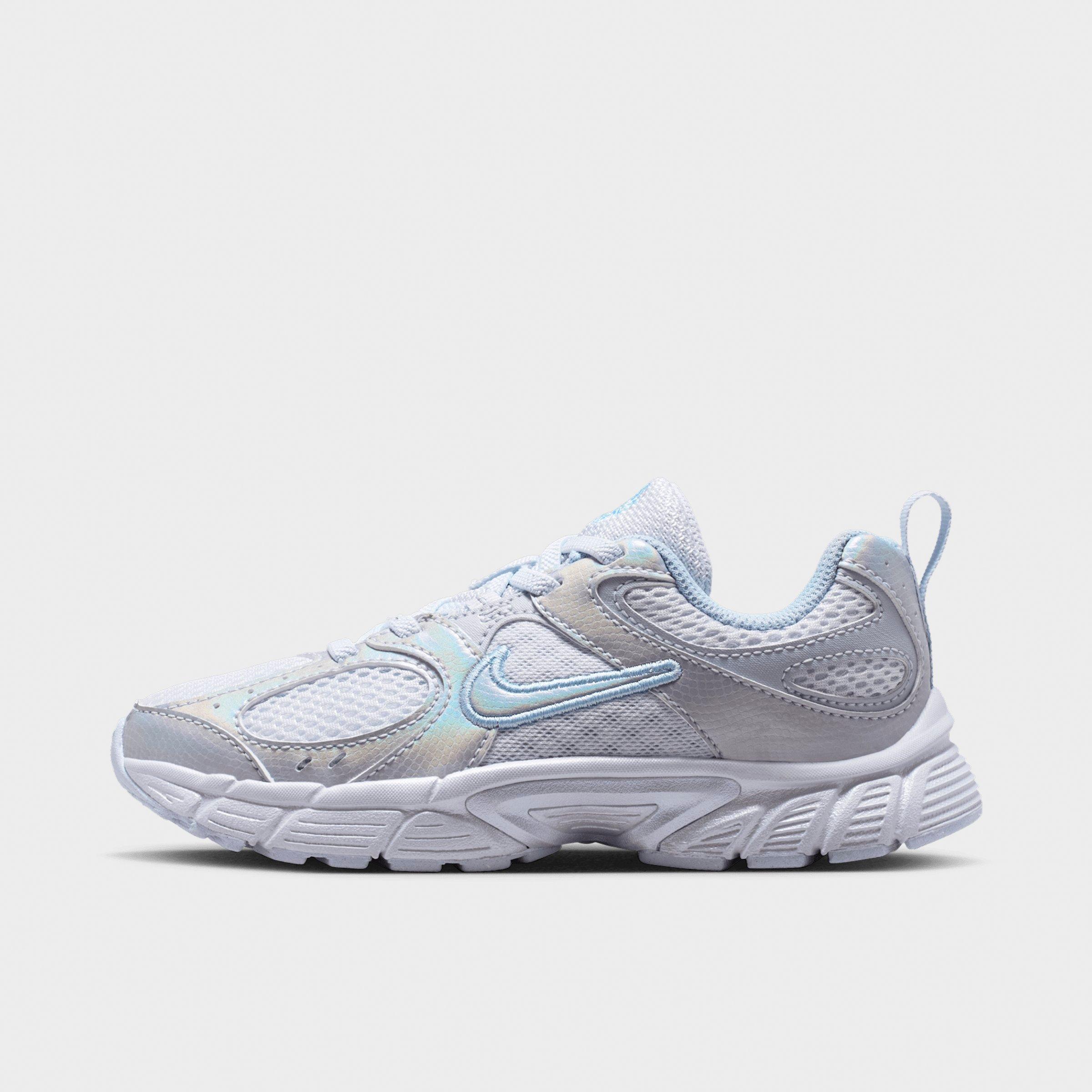 Nike Little Kids V5 RNR Stretch Lace Casual Shoes in Football Grey/Light Armory Blue/Football Blue Size: 10.5