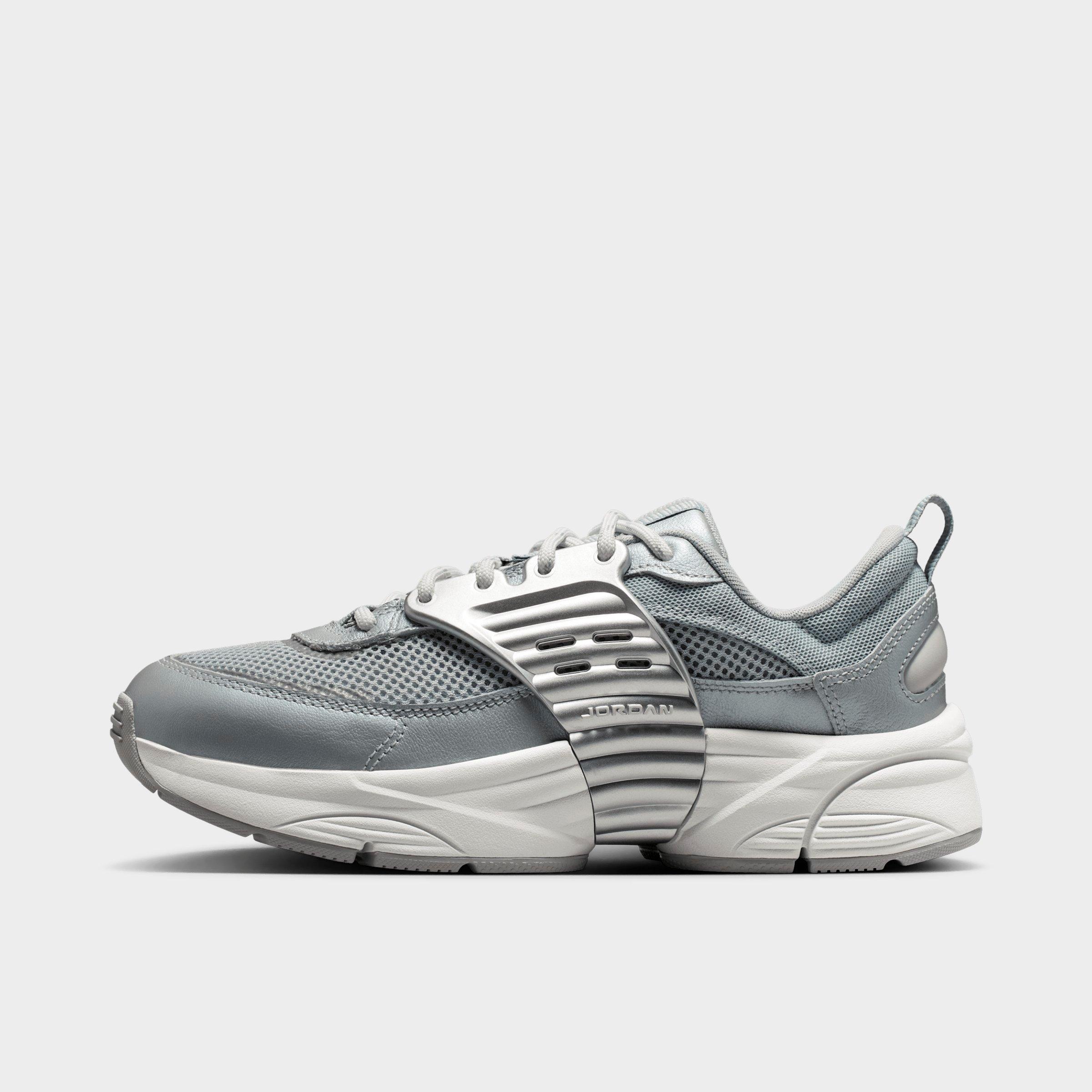 Jordan Women's Trunner O/S Casual Shoes in Swan/Wolf Grey/Reflect Silver Size: 8.5