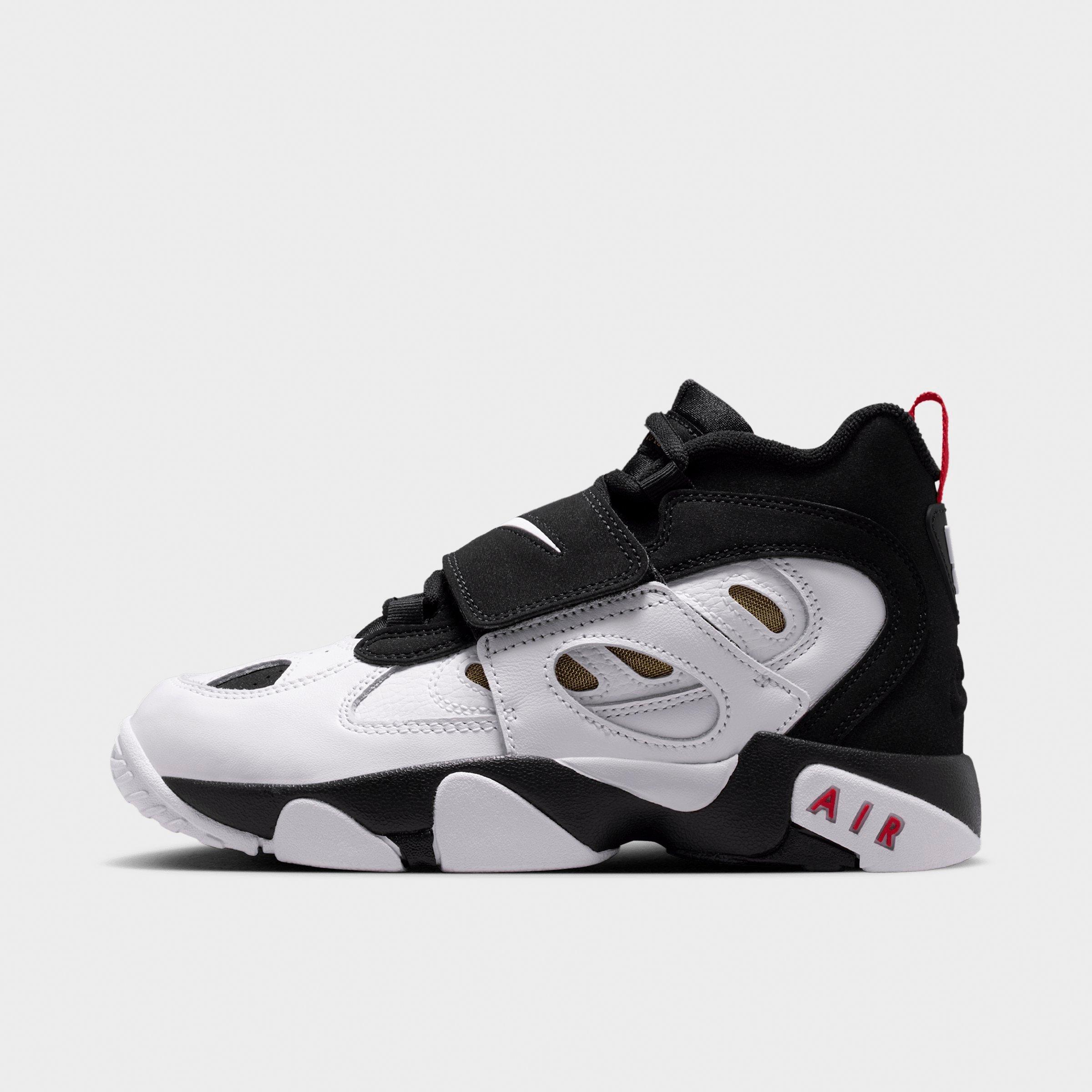 Nike Big Kids Diamond Turf 2 Casual Shoes in Black/Fire Red/White Size: 5.0