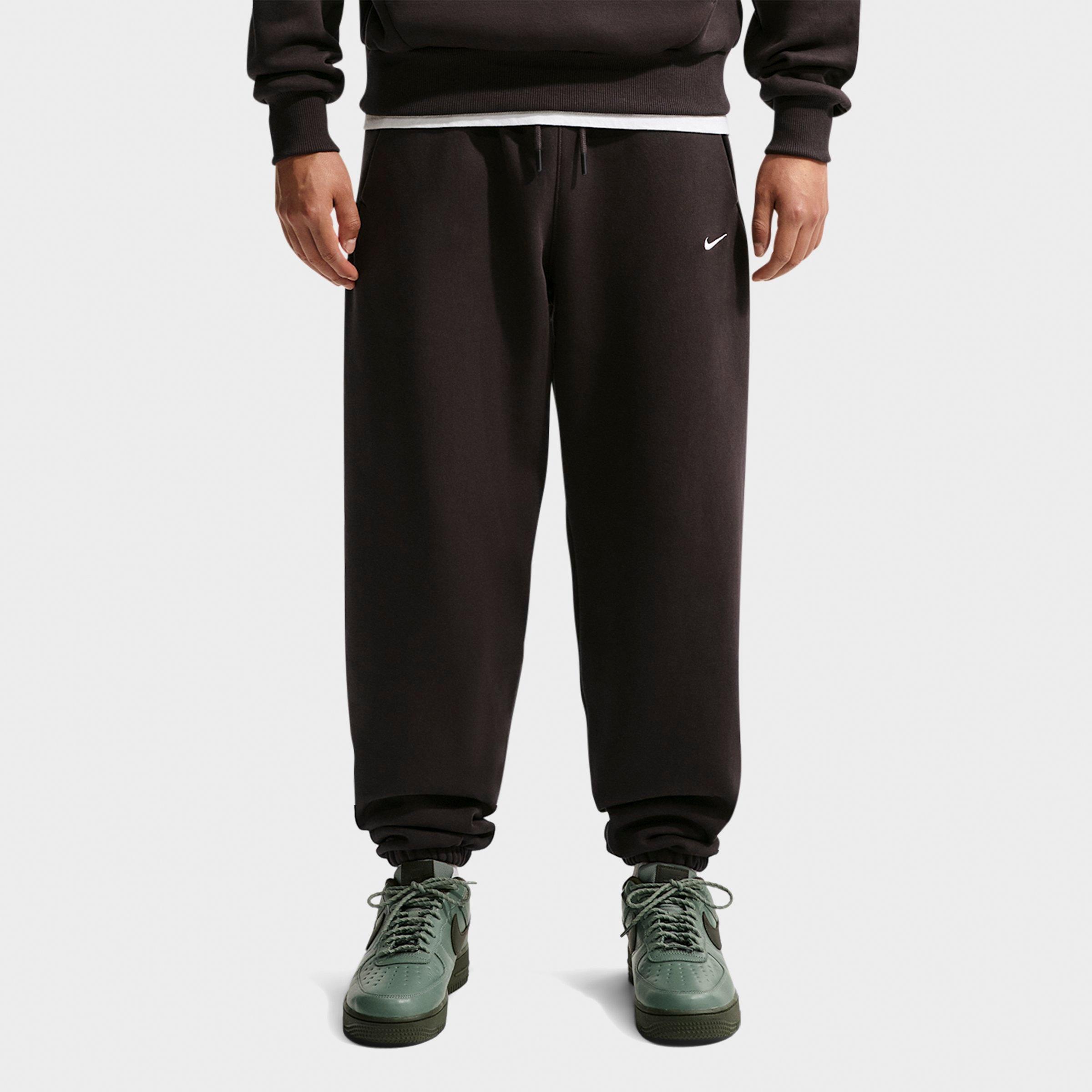 Nike Men's Solo Swoosh Cuffed Sweatpants in Velvet Brown/Sail Size: XL