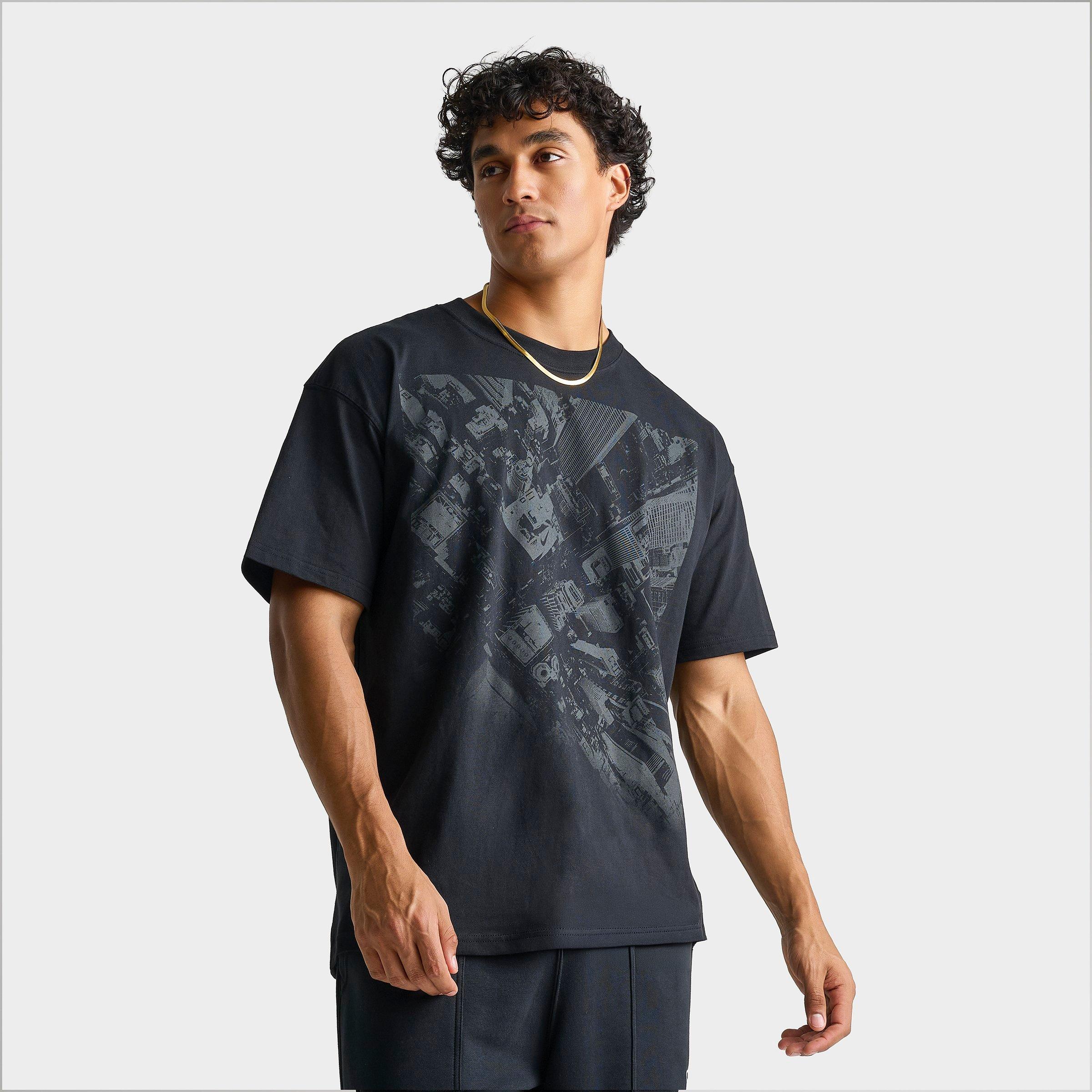 Nike Men's Sportswear Knight T-Shirt